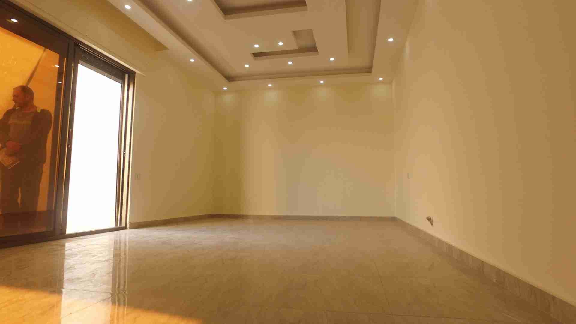 شقة ارضية فاخرة للبيع في الجبيهة ((ام زويتينة)) ومن المالك مباشرة
لا تنسَ أنك شاهدت هذا الإعلان في عنكبوت...