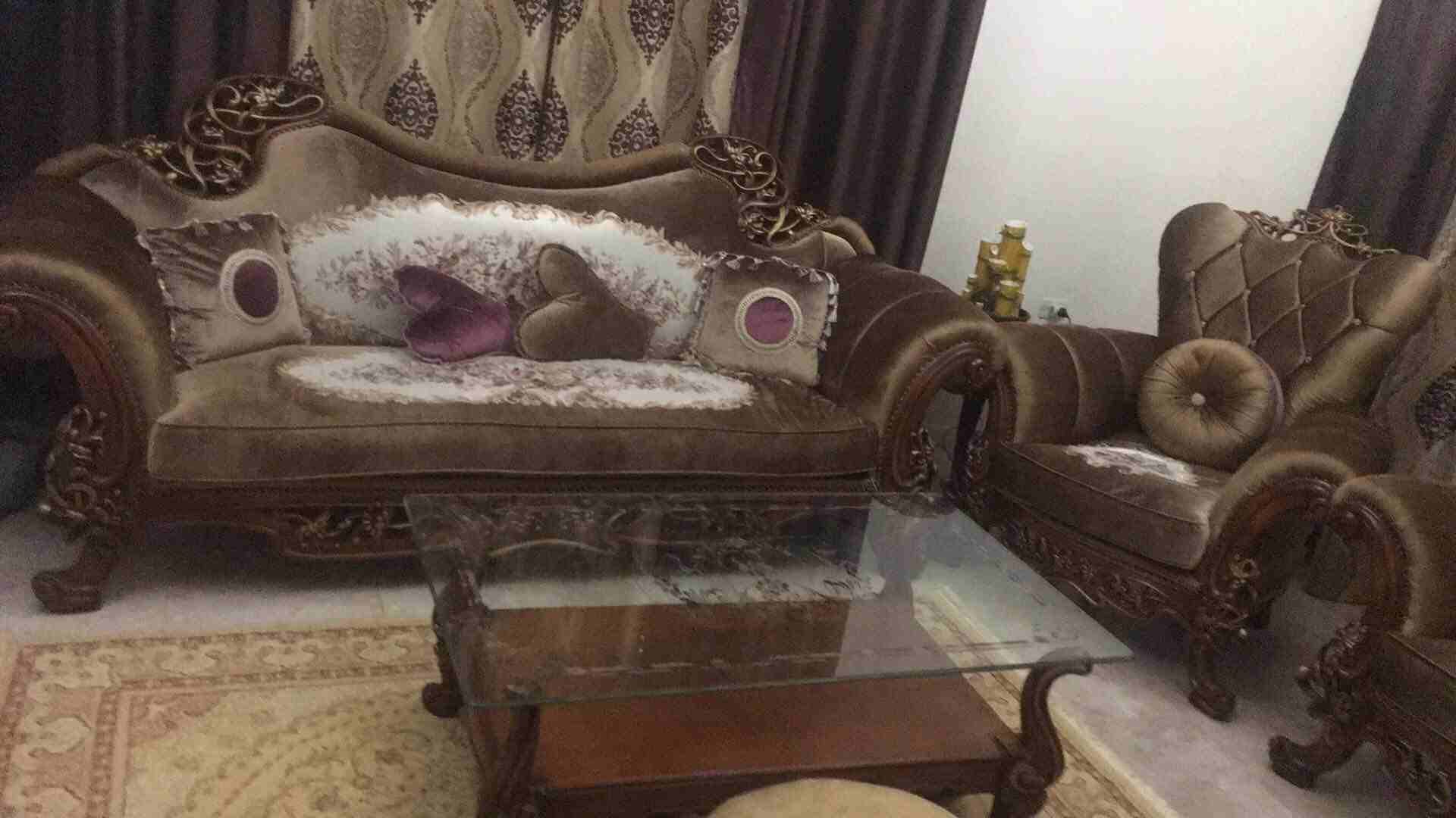 طقم كنب بحالة الوكالة
لا تنسَ أنك شاهدت هذا الإعلان في عنكبوت
طقم كنب خشب بحالة الوكالة إستعمال...