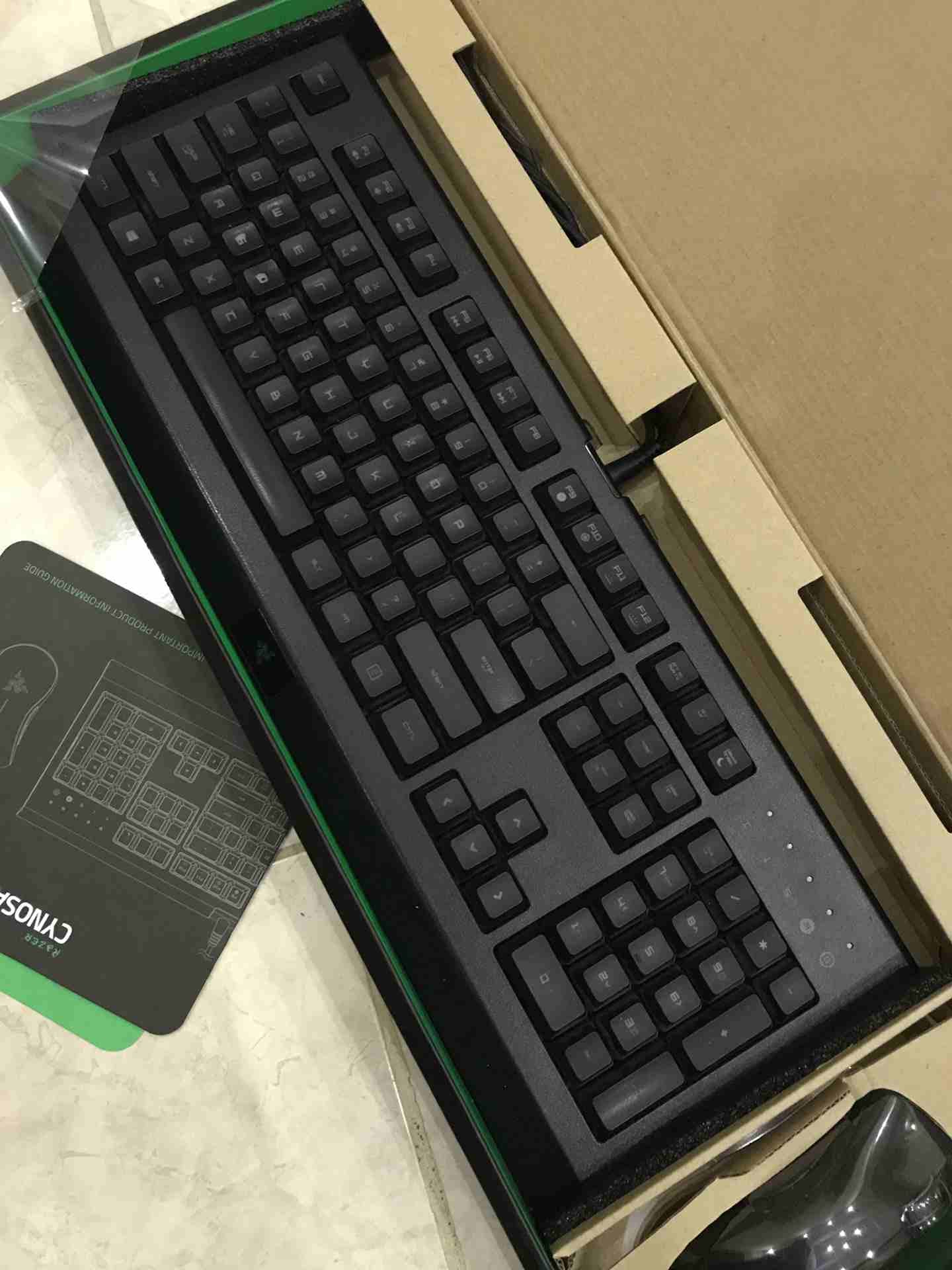 Razer Keyboard Mouse ( Cynosa Pro Bundle)
لا تنسَ أنك شاهدت هذا الإعلان في عنكبوت
Razer Keyboar...