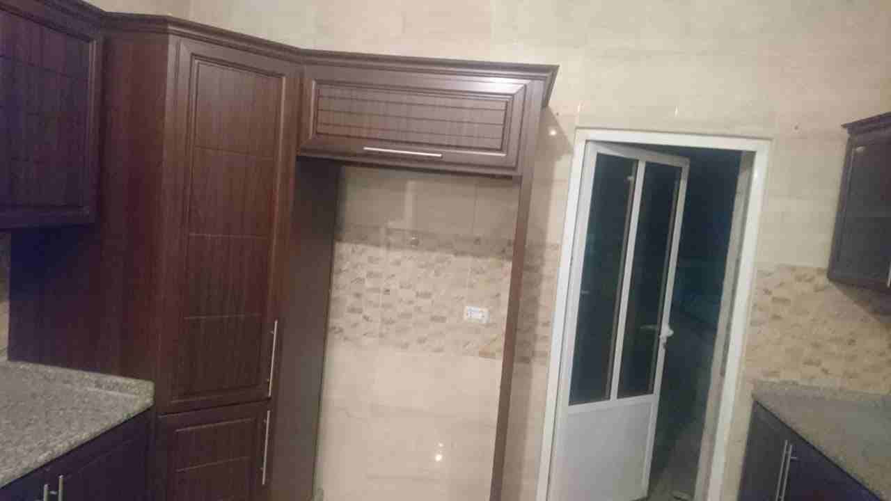 شقه للإيجار طبربور 3غرف نوم
لا تنسَ أنك شاهدت هذا الإعلان في عنكبوت
شقه في عماره طابق ثالث يوجد...