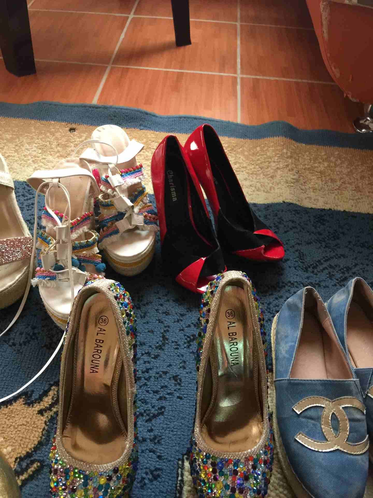ملابس وأحذيه واردة من الكويت ماركات
لا تنسَ أنك شاهدت هذا الإعلان في عنكبوت
للأستفسار الأتصال على...