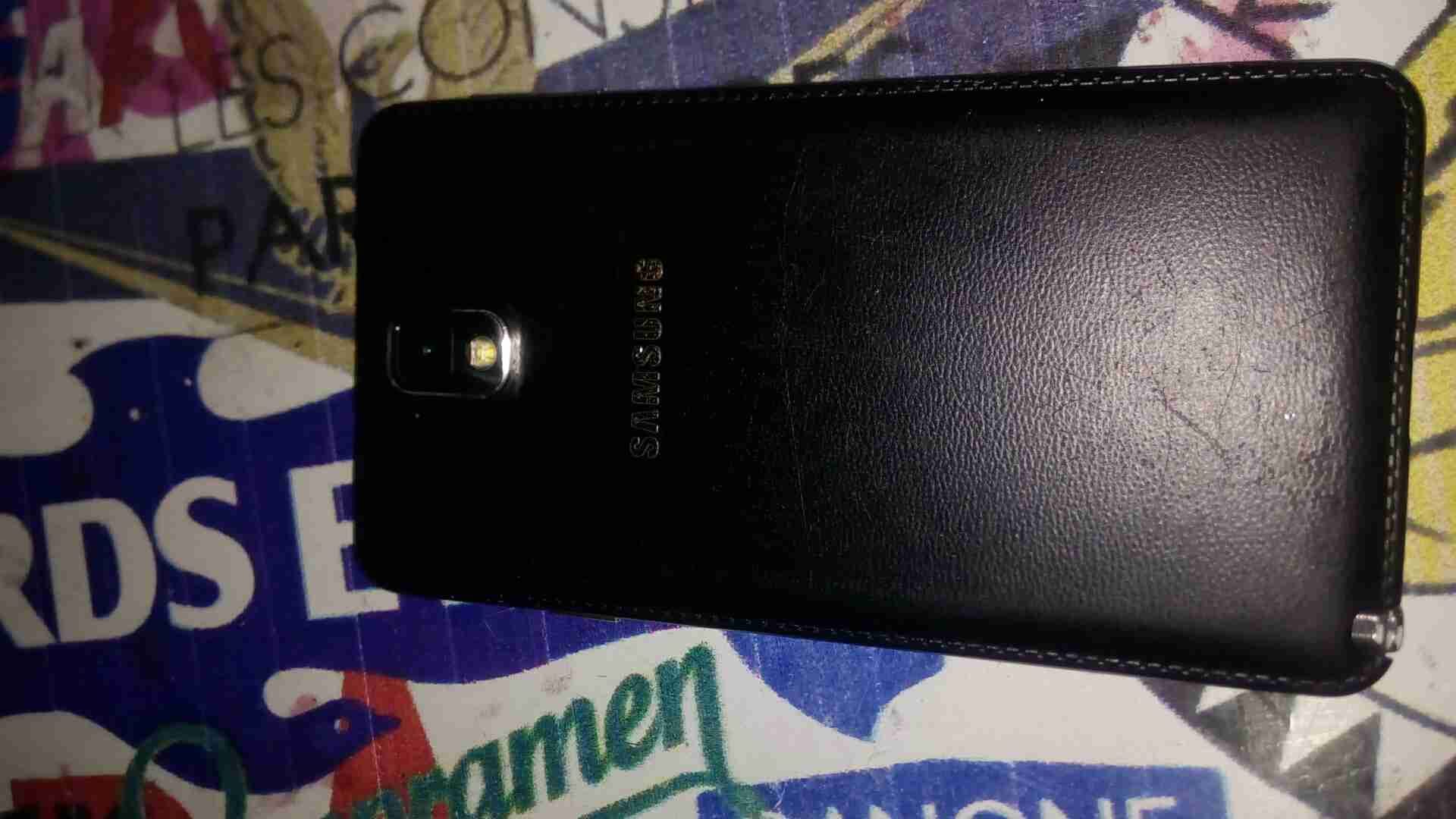 نوت3 كسر في الشاشه الداخليه
لا تنسَ أنك شاهدت هذا الإعلان في عنكبوت
للاستفسار 0785550831...