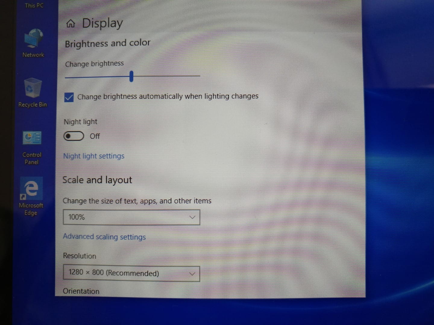 تابلت ديل DELL ( ويندوز 10 ,معالج رباعي النواة , رام 2Gb , هاردسك 64Gb , شاشة 8 انش HD)
لا تنسَ أنك شاهدت هذا الإعلان في عنكبوت...