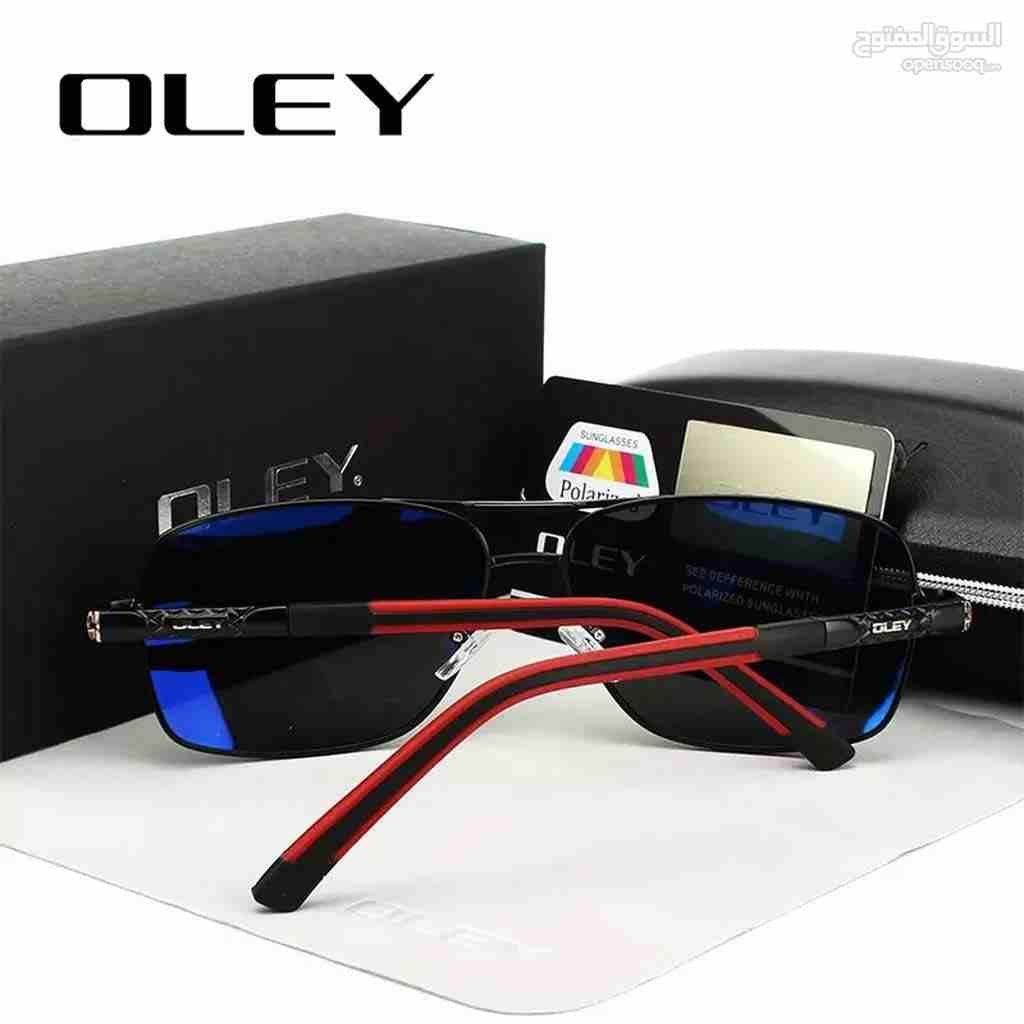 نظارات شمسية اصلية Marcedes benz صناعة إيطالية polarized UV400 عدسات
لا تنسَ أنك شاهدت هذا الإعلان في عنكبوت...
