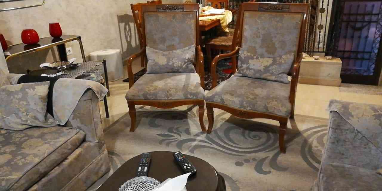 طقم كنب شبه جديد اسباني نضيف للبيع
لا تنسَ أنك شاهدت هذا الإعلان في عنكبوت
7 مقاعد استعمال خف...