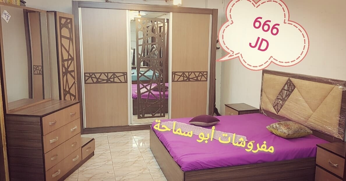 طاولة و 6 كراسي تركي ..... كورنرات
لا تنسَ أنك شاهدت هذا الإعلان في عنكبوت
طاولة 6 كراسي تركي...