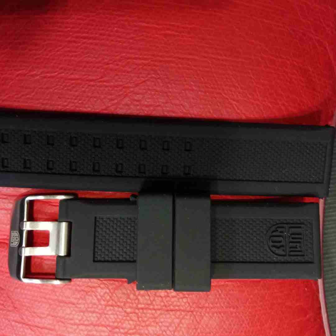 كستك اصلي LUMI NUX
لا تنسَ أنك شاهدت هذا الإعلان في عنكبوت
كستك ساعة لومينوكس مطاطي rubber قياس 2...
