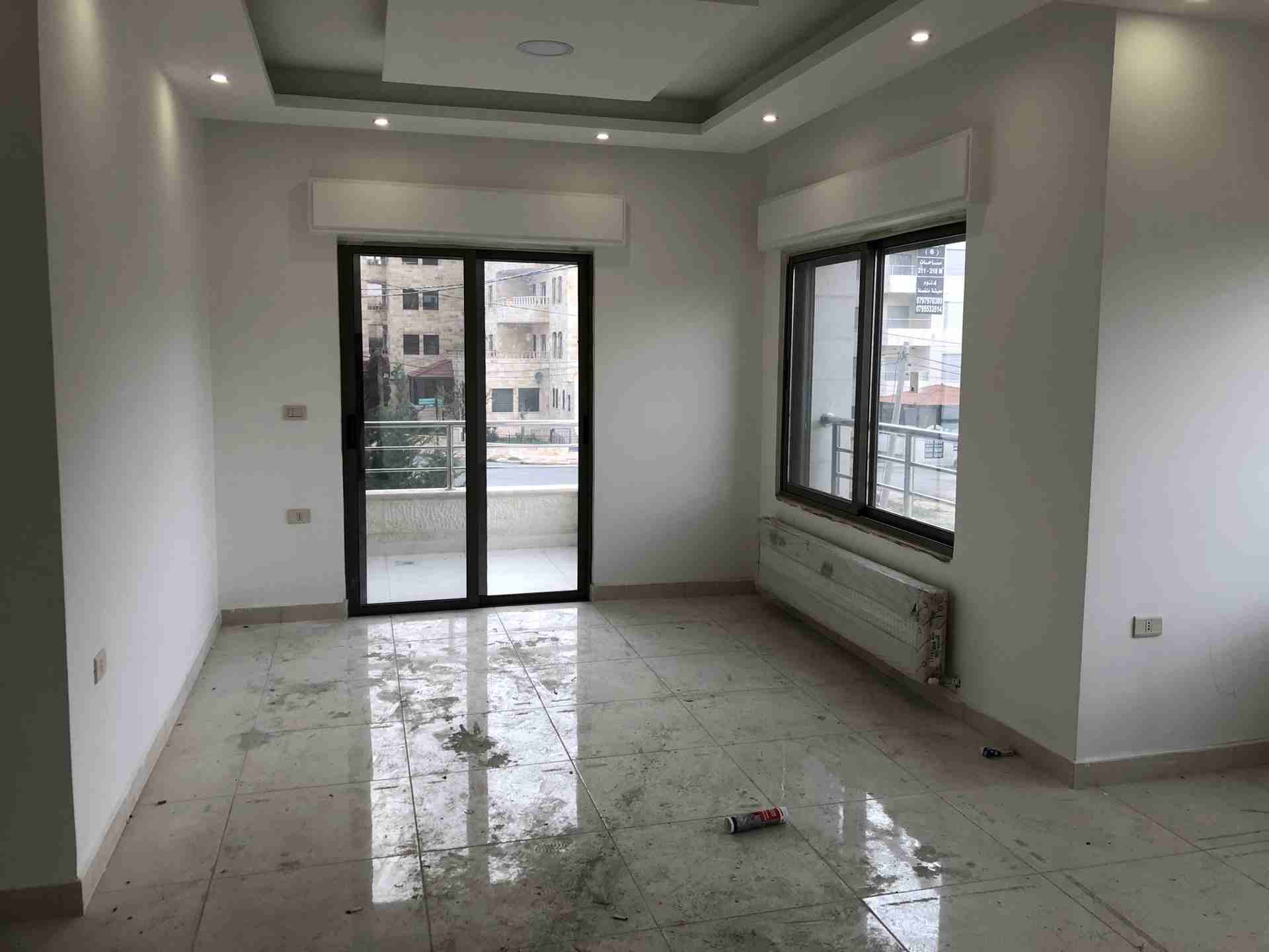 شقة جديدة للايجار سوبر ديلوكس 175 متر بضاحية النخيل
لا تنسَ أنك شاهدت هذا الإعلان في عنكبوت
شقة ط...