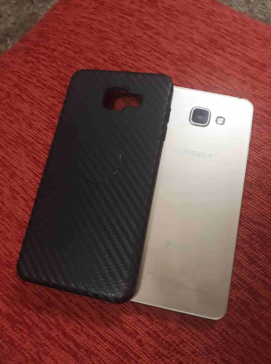 A7 2016 للبدل
لا تنسَ أنك شاهدت هذا الإعلان في عنكبوت
سامسونج A7 2016 بحال الوكـالة للبدل
الجهاز...