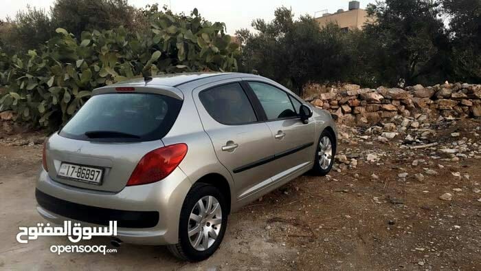 بيجو 207 موديل2008
لا تنسَ أنك شاهدت هذا الإعلان في عنكبوت
بيجو 207 موديل 2008
فحص اربعه جيد...