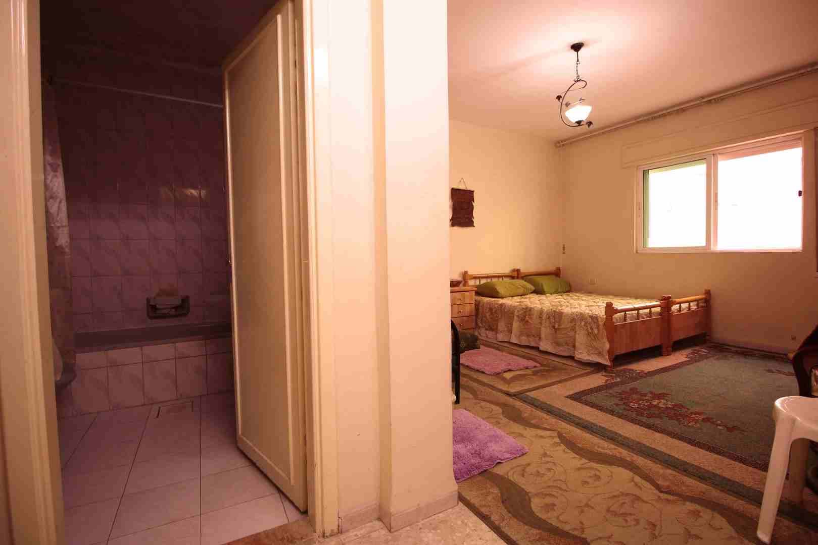 شقة 152م للبيع في ضاحية الامير حسن 150 متر
لا تنسَ أنك شاهدت هذا الإعلان في عنكبوت
تقع الشقة في ا...