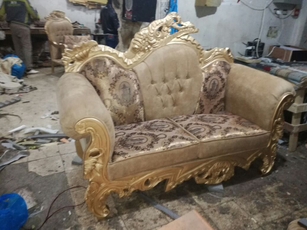 اطقم الحفر زان مصري
لا تنسَ أنك شاهدت هذا الإعلان في عنكبوت
اجود وأجمل أطقم الضيافة زان مصري...