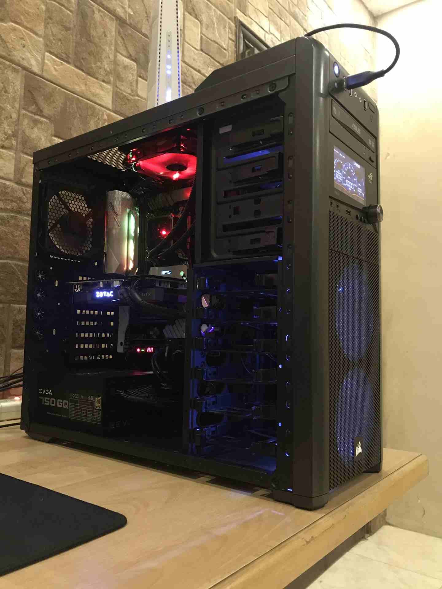 i7 7800X , 32GB Ram , GTX 1080 Ti , 1TB SSD 4TB HDD , X299 Deluxe
لا تنسَ أنك شاهدت هذا الإعلان في عنكبوت...