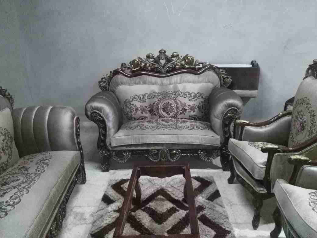 أطقم كنب مصري دمياطي فاخرة تنجيد مصري
لا تنسَ أنك شاهدت هذا الإعلان في عنكبوت
هديه مع الطقم برادي...