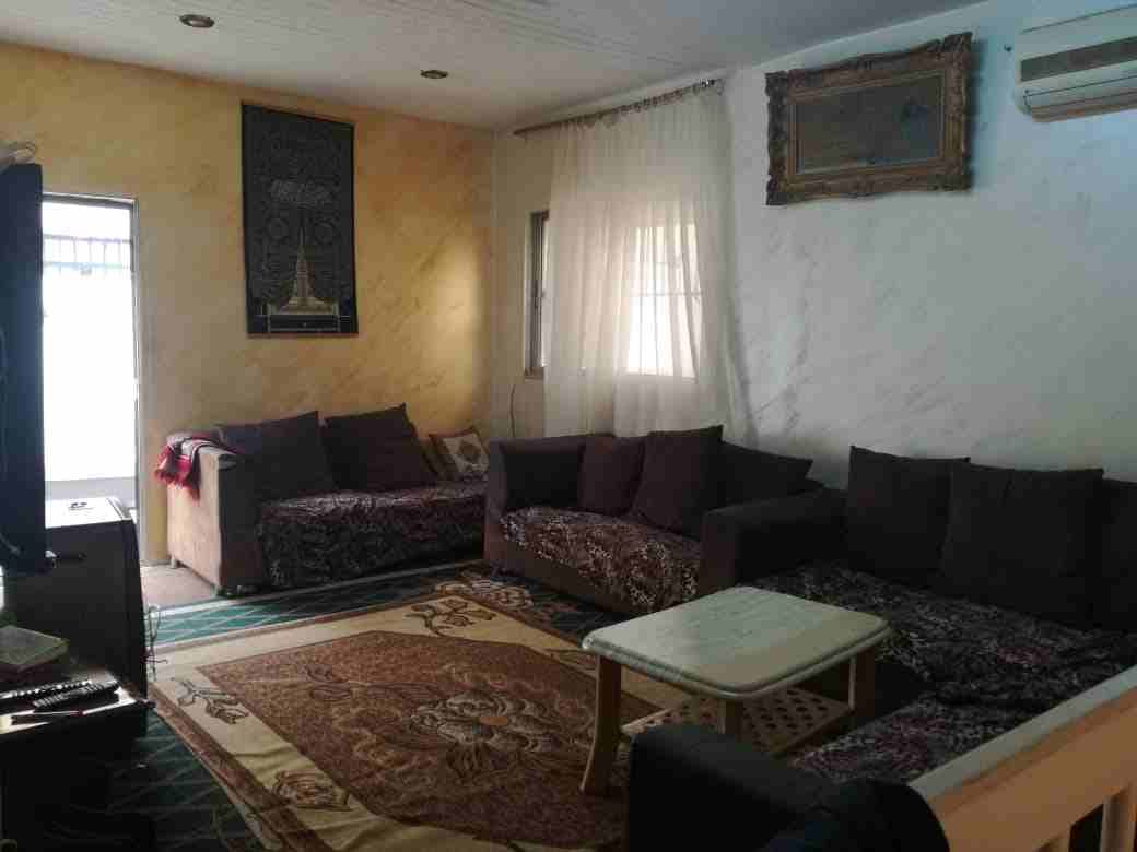 شبه فيلا 3 مستويات في ابو نصير للبيع بسعر مغري
لا تنسَ أنك شاهدت هذا الإعلان في عنكبوت
شبه فيلا 3...