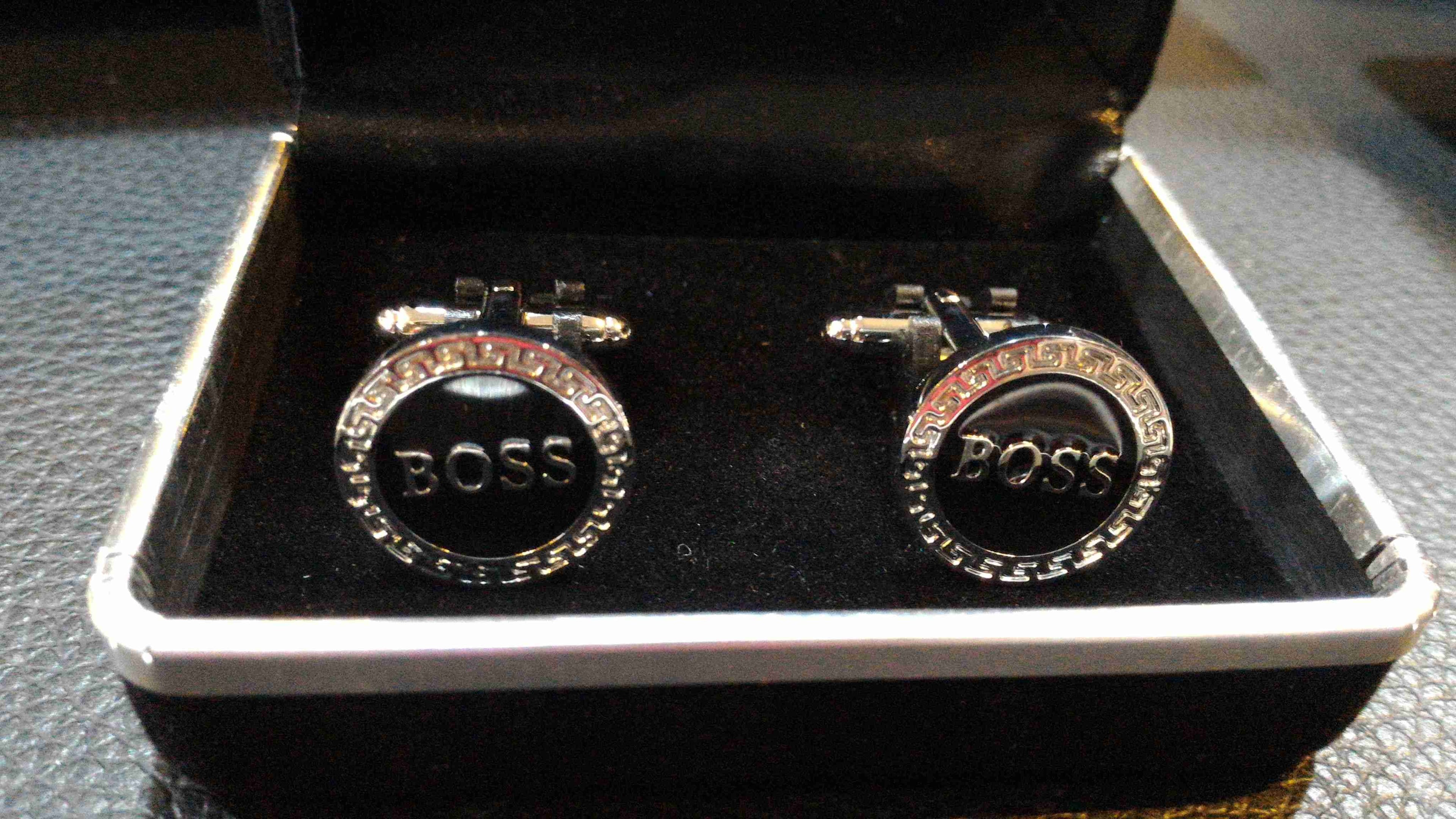 اكسسوارات رجالي للمتميزين
لا تنسَ أنك شاهدت هذا الإعلان في عنكبوت
cufflinks
belt
pen
wallets...