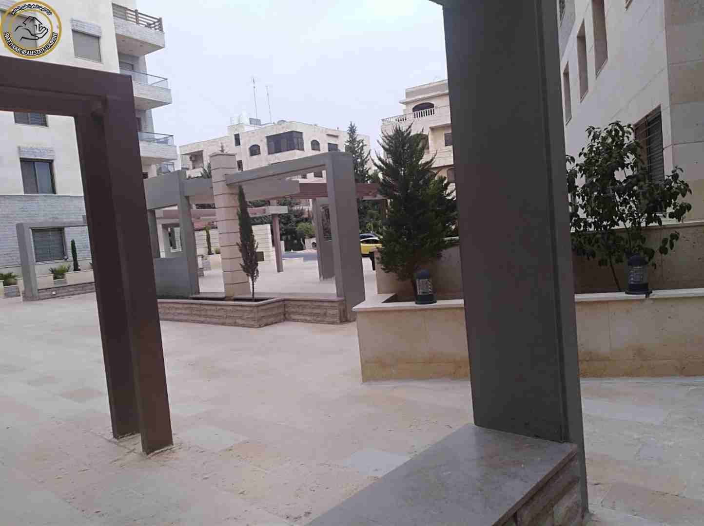 شقة استثمارية مفروشة فاخرة للبيع بالقرب من الهوليدي ان طابق ثاني 105م بسعر 95000
لا تنسَ أنك شاهدت هذا الإعلان في عنكبوت...