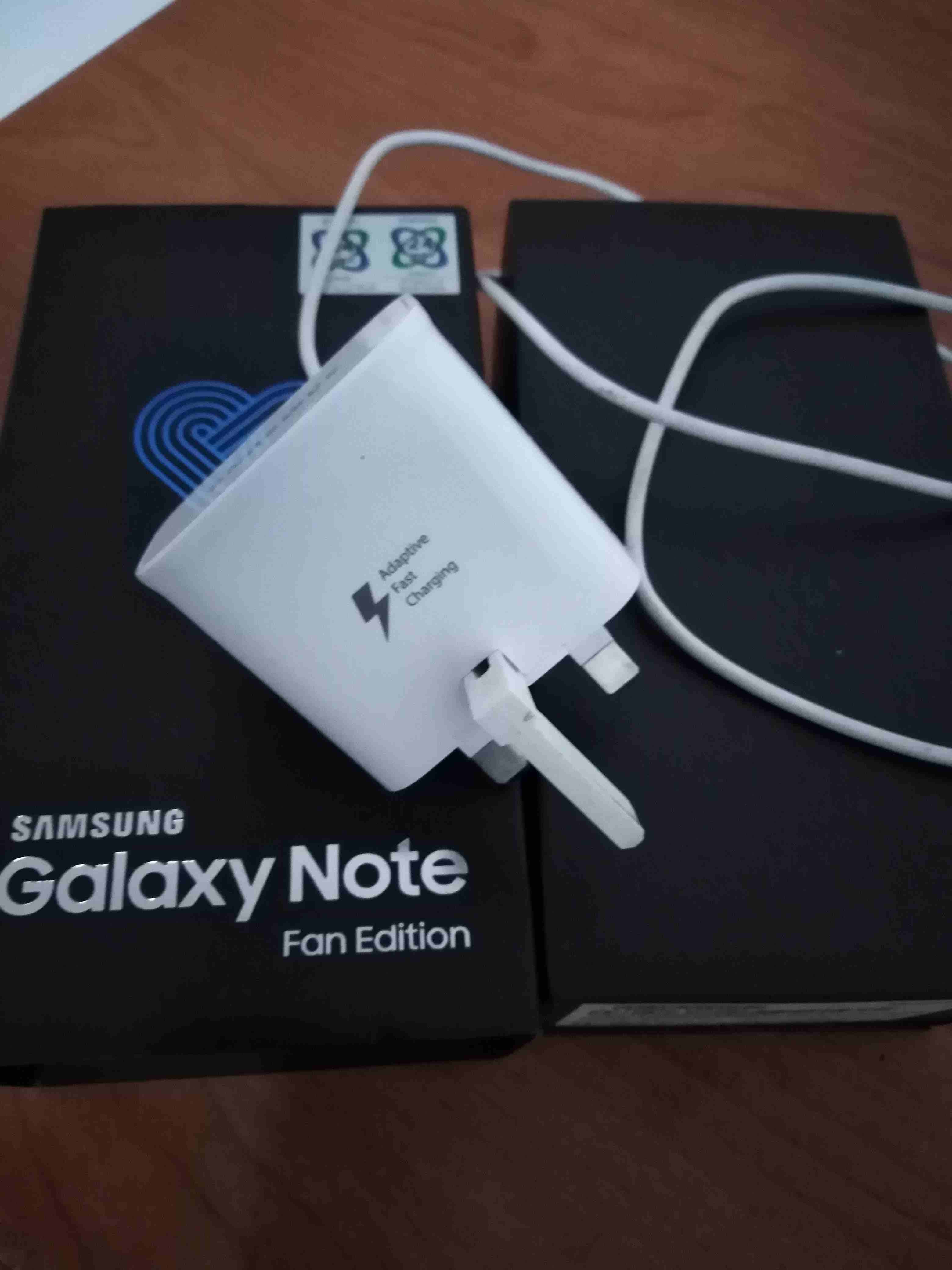 سامسونج نوت فان Note FE Fan Edition اسود
لا تنسَ أنك شاهدت هذا الإعلان في عنكبوت
سامسونج نوت Note...