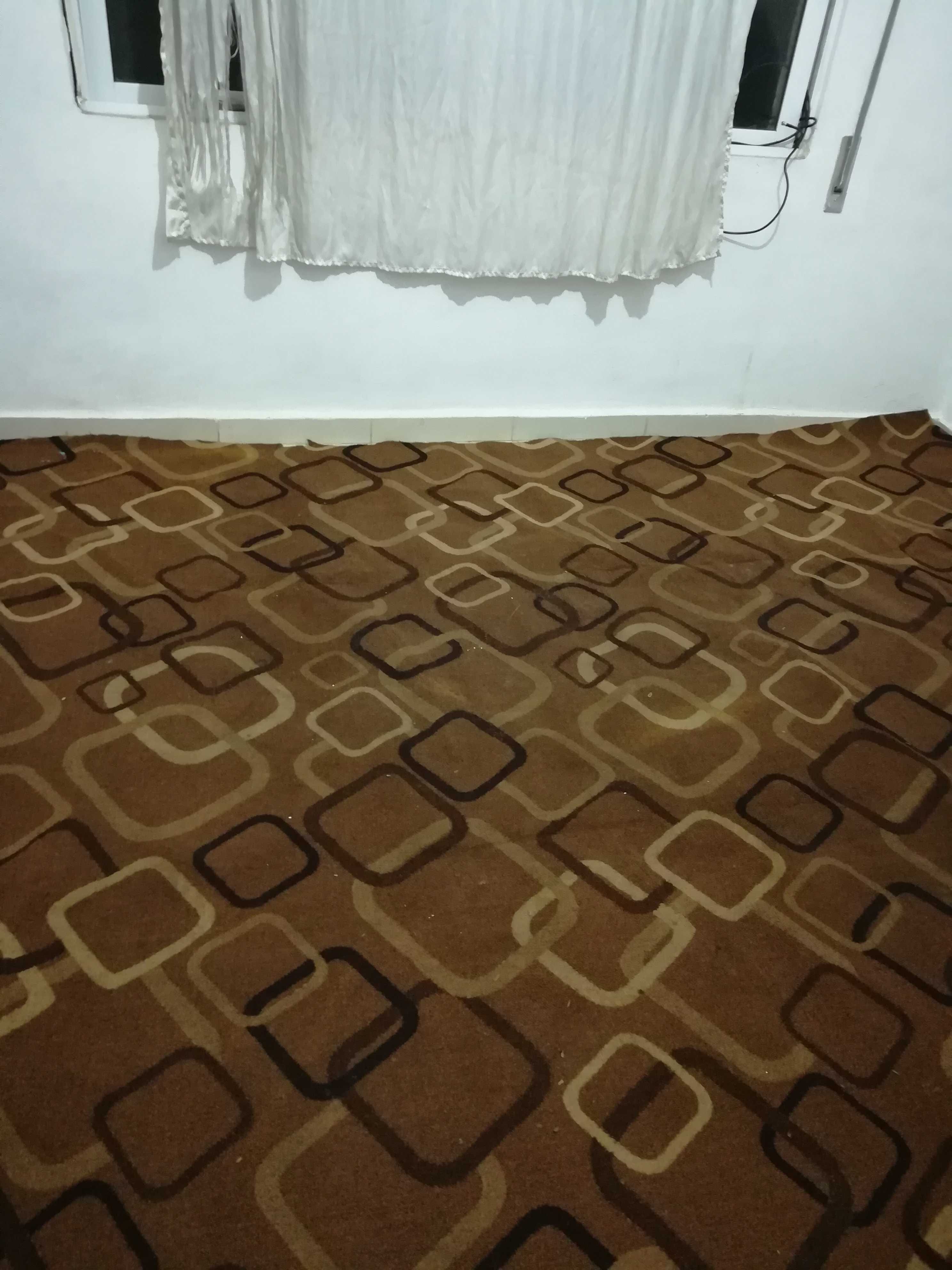 اثاث منزلي
لا تنسَ أنك شاهدت هذا الإعلان في عنكبوت
الكنب زان 265 دينار والتخت 60 دينار والمو...