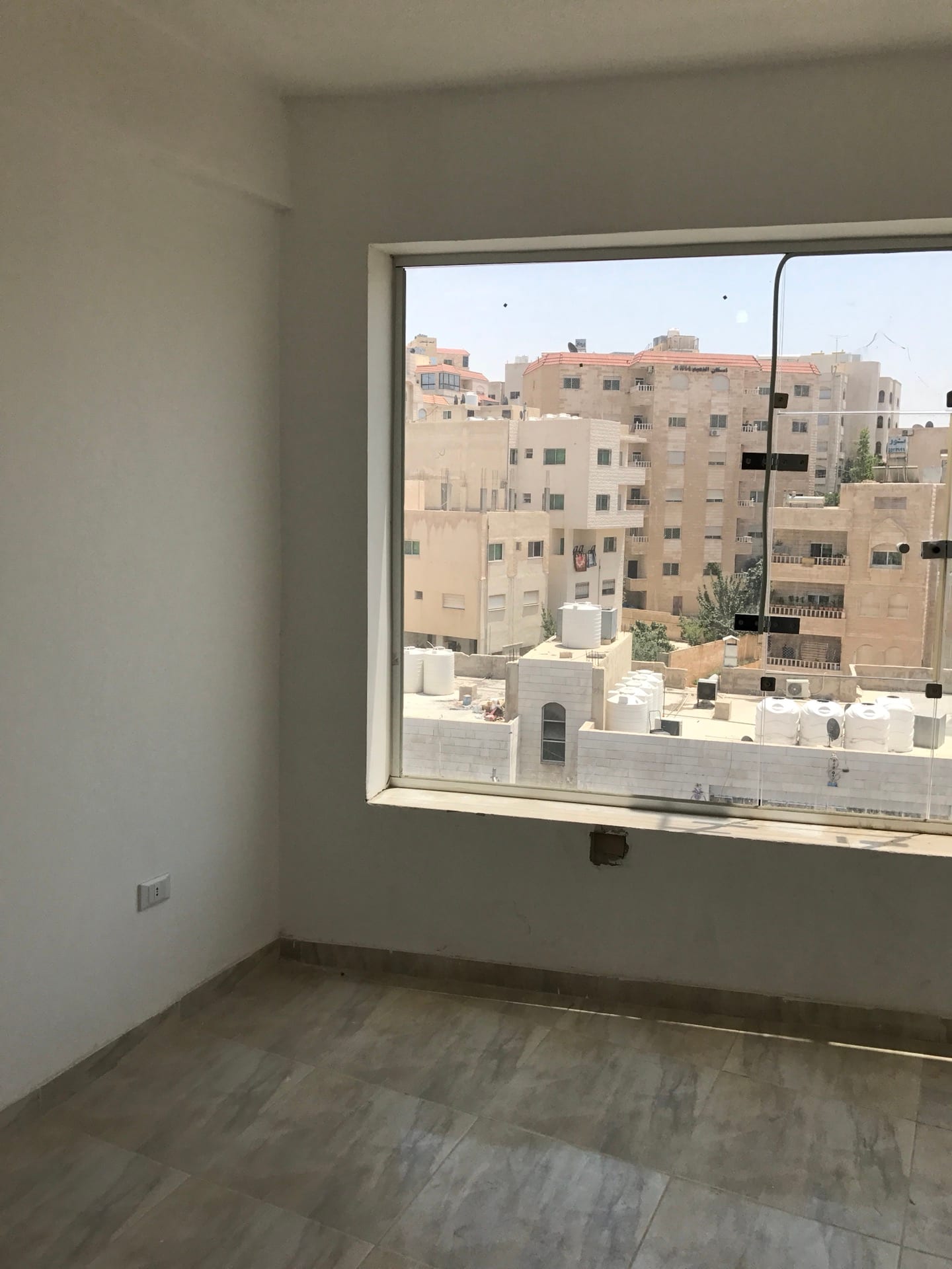 مكتب / عياده في طبربور الشارع الرئيسي عماره البنك العربي الاسلامي
لا تنسَ أنك شاهدت هذا الإعلان في عنكبوت...