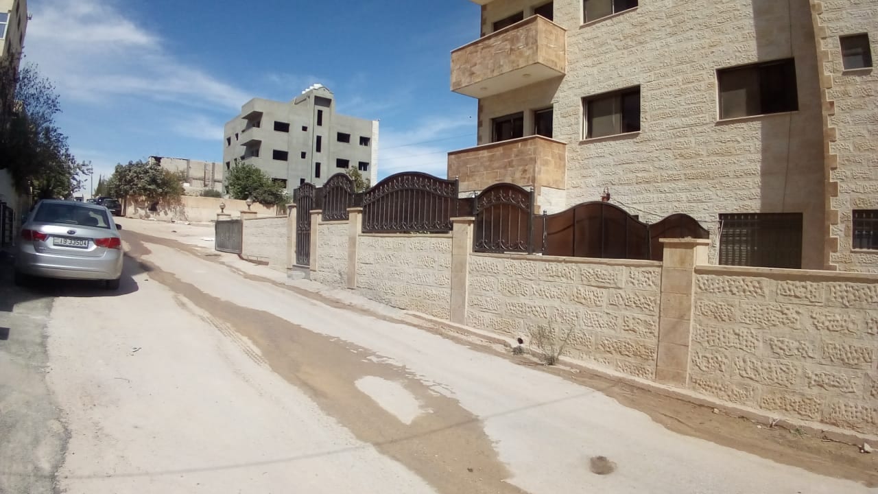 شقة للبيع طابق ارضي ضاحية الامير علي
لا تنسَ أنك شاهدت هذا الإعلان في عنكبوت
شقة طابق ارضي مد...
