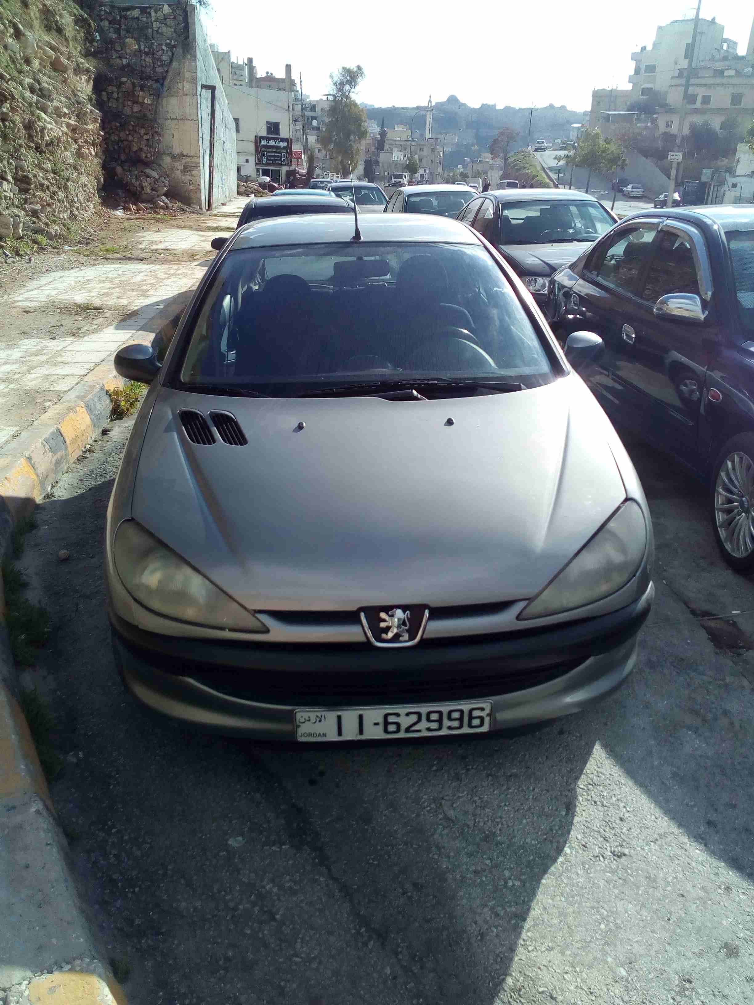 بيجو 206 موديل 2003 فل جير اتوماتيك
لا تنسَ أنك شاهدت هذا الإعلان في عنكبوت
بيجو 206...موديل 2003...