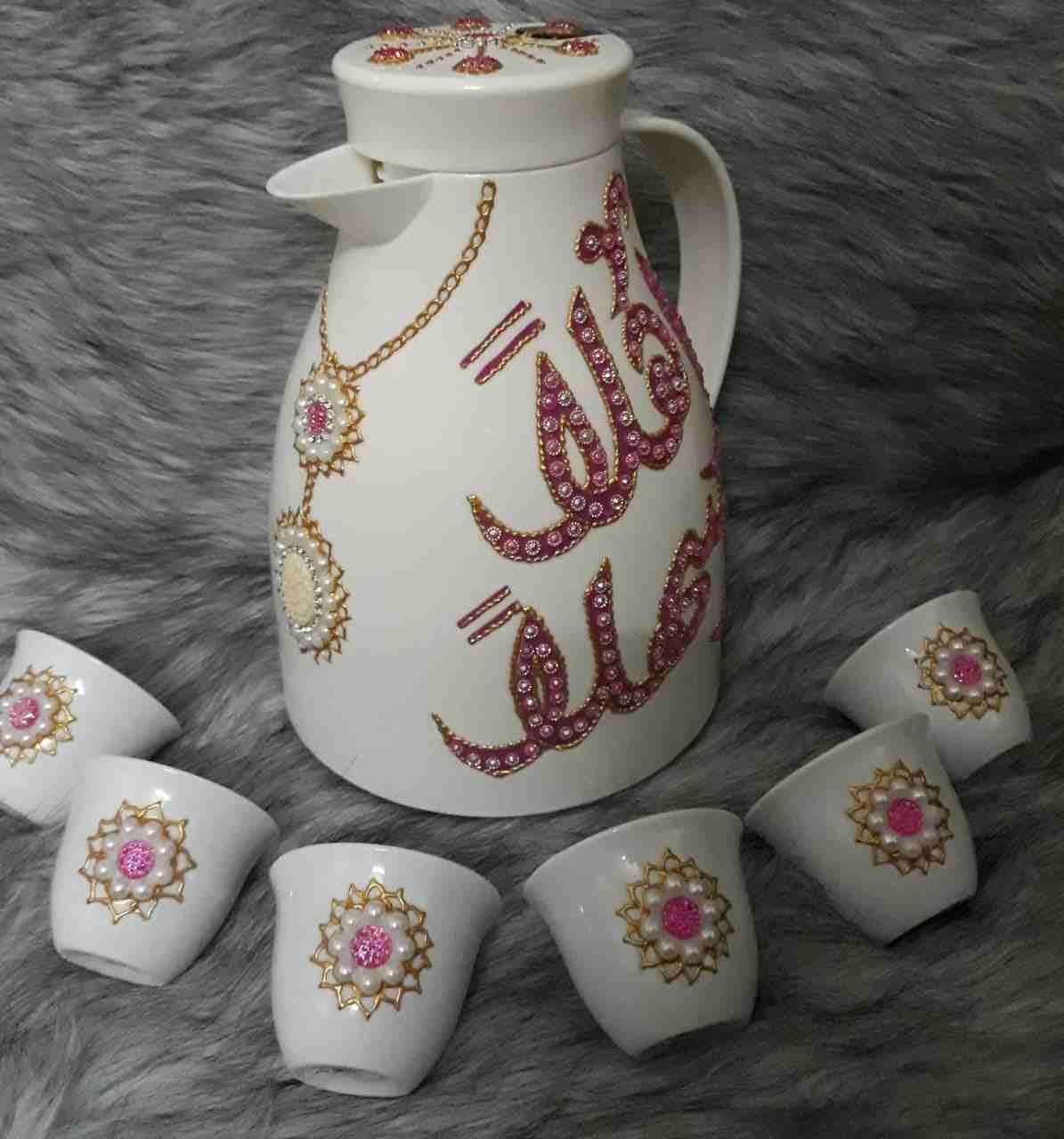 اجمل الهدايا اعياد الميلاد والزواج وعيد الام والولادة دلات فناجين رسم يدوي ستراس
لا تنسَ أنك شاهدت هذا الإعلان في عنكبوت...