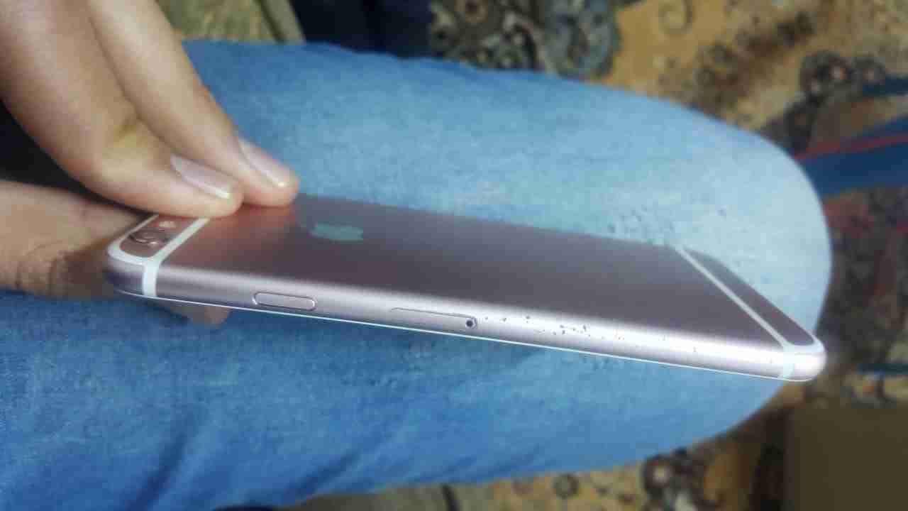 iPhone 6s rose
لا تنسَ أنك شاهدت هذا الإعلان في عنكبوت
ايفون 6s 16جيجا الجهاز بالصلاه عالنبي...