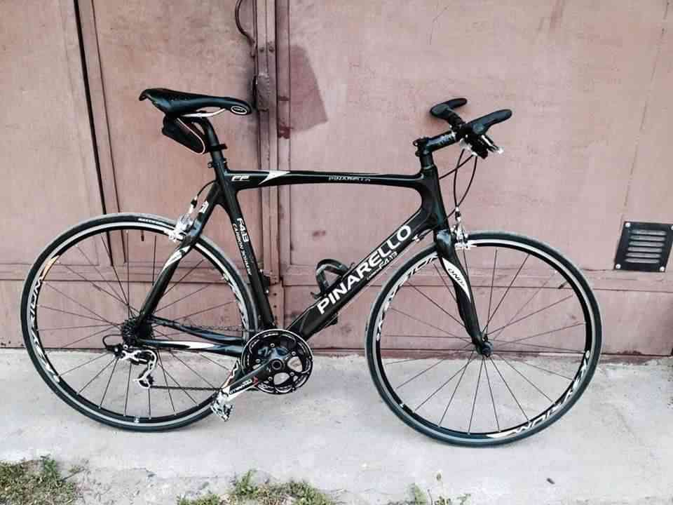 pinarello F4:13 carbon
لا تنسَ أنك شاهدت هذا الإعلان في عنكبوت
الدراجه مصنوعه من آلياف الكربو...