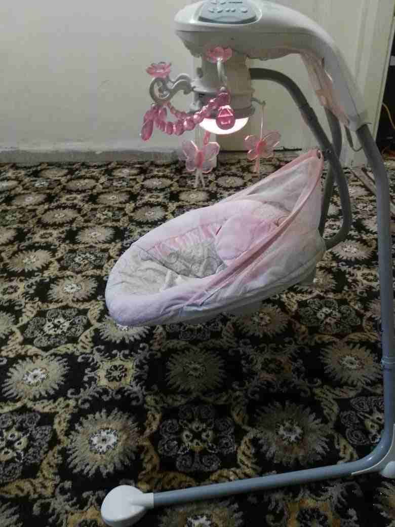 سرير اطفال كهربائي وارد بريطاني ماركة (Fisher-Price)
لا تنسَ أنك شاهدت هذا الإعلان في عنكبوت
سرير...