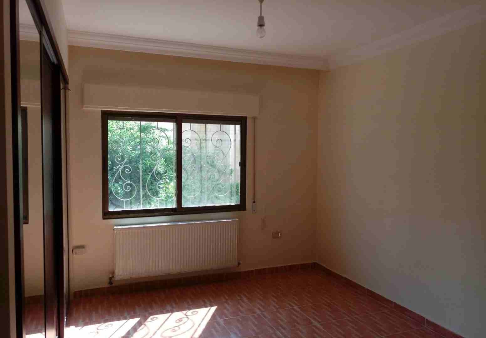 شقة ارضية للبيع 3 نوم في الرابية
لا تنسَ أنك شاهدت هذا الإعلان في عنكبوت
طابق ارضي مساحة 166 متر...