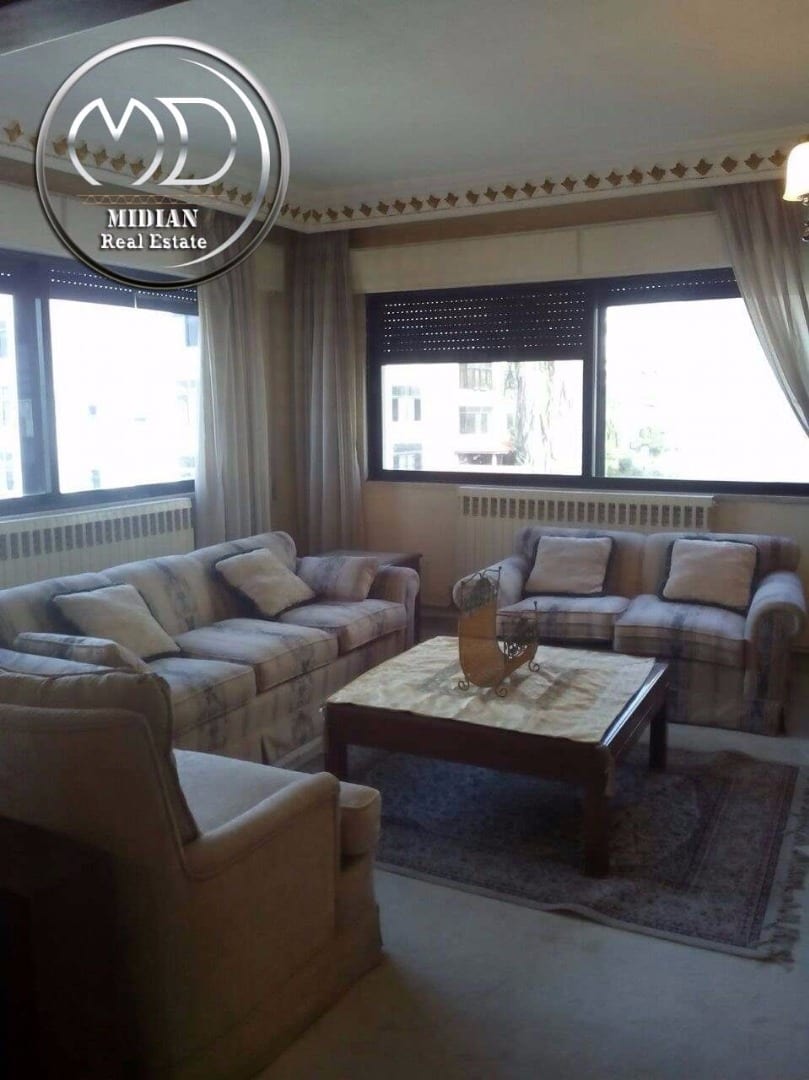 شقه طابقية مفروشه للبيع او للايجار ام اذينه خلف زاد الخير 250م طابق ثالث .
لا تنسَ أنك شاهدت هذا الإعلان في عنكبوت...