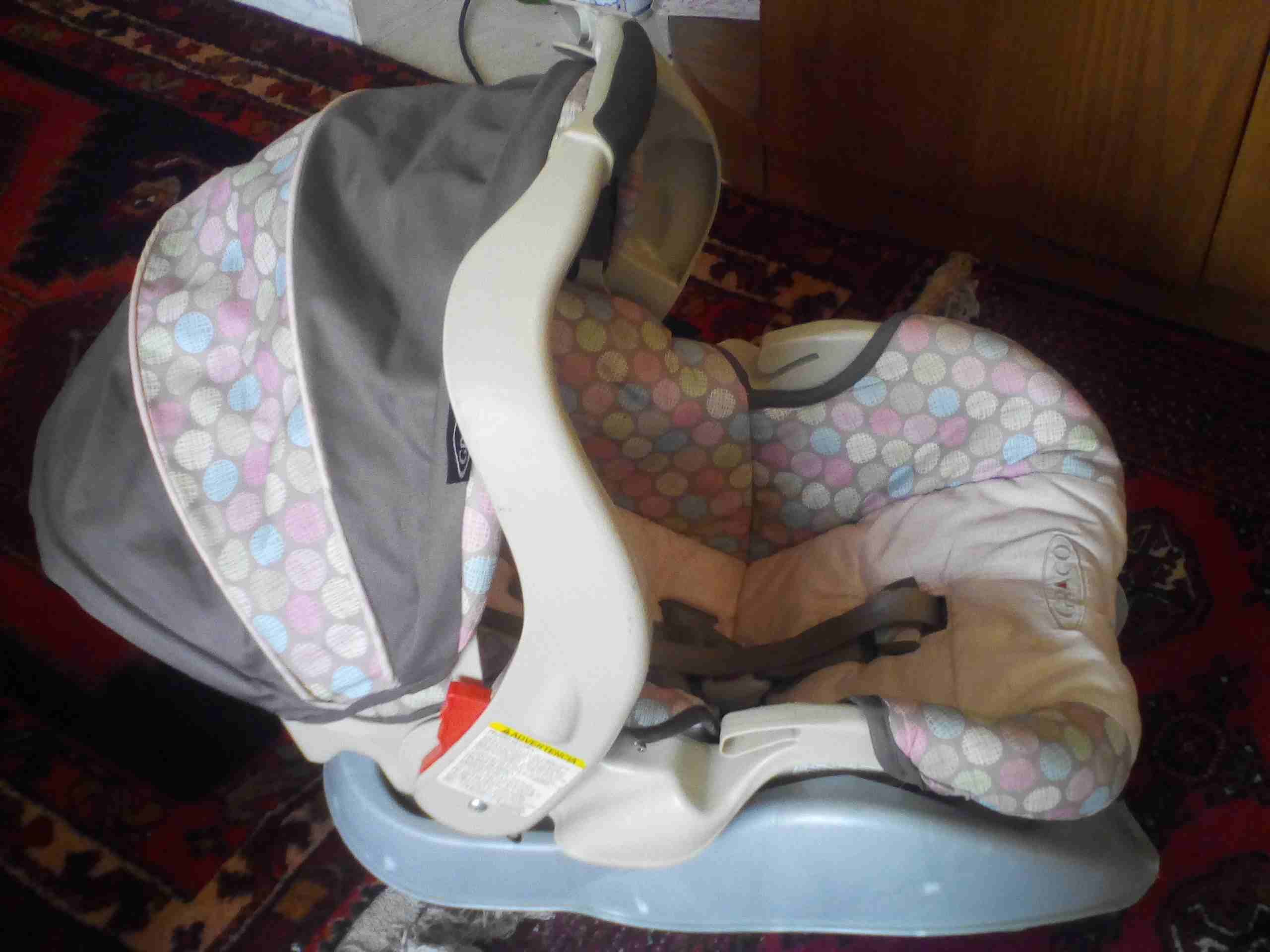 car seat كوتات وكراسي سياره ماركات عالمية
لا تنسَ أنك شاهدت هذا الإعلان في عنكبوت
كراسي سياره وكو...