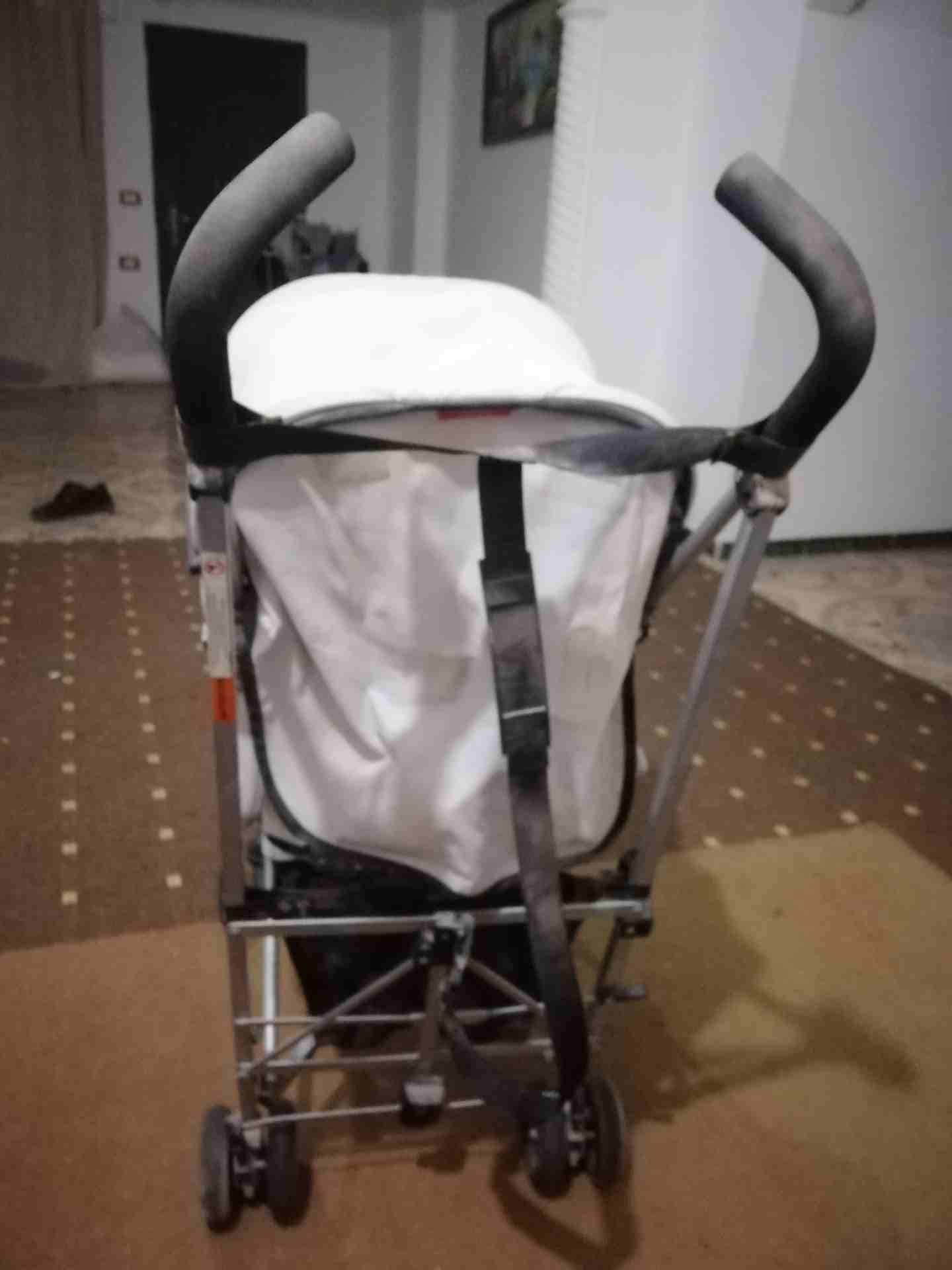 عربة أطفال نوع Maclaren volo للبيع
لا تنسَ أنك شاهدت هذا الإعلان في عنكبوت
عربة أطفال نوع Maclare...