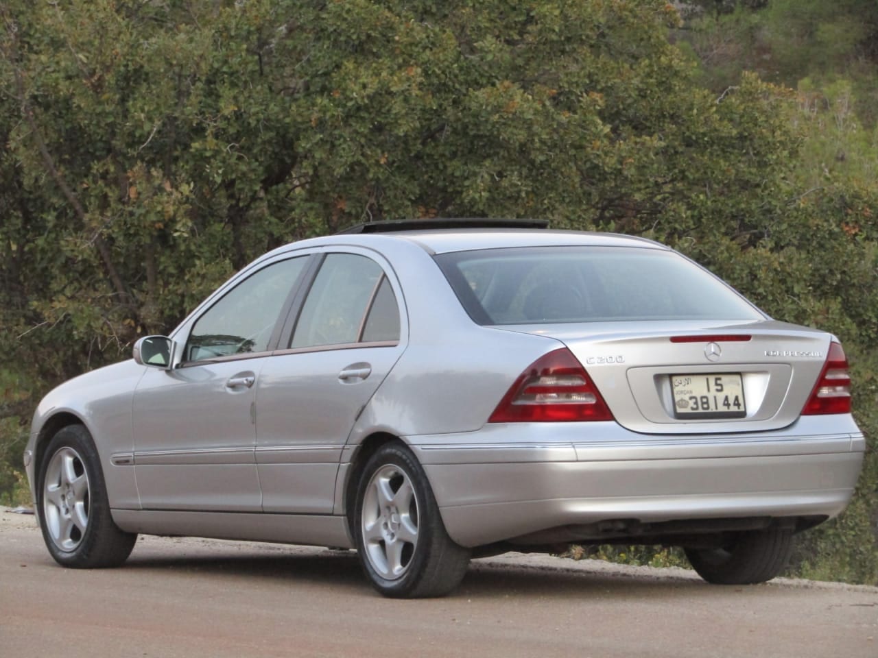 مرسيدس c200 موديل 2001 كومبرسر فل كامل بحالة ممتازة
لا تنسَ أنك شاهدت هذا الإعلان في عنكبوت
م...