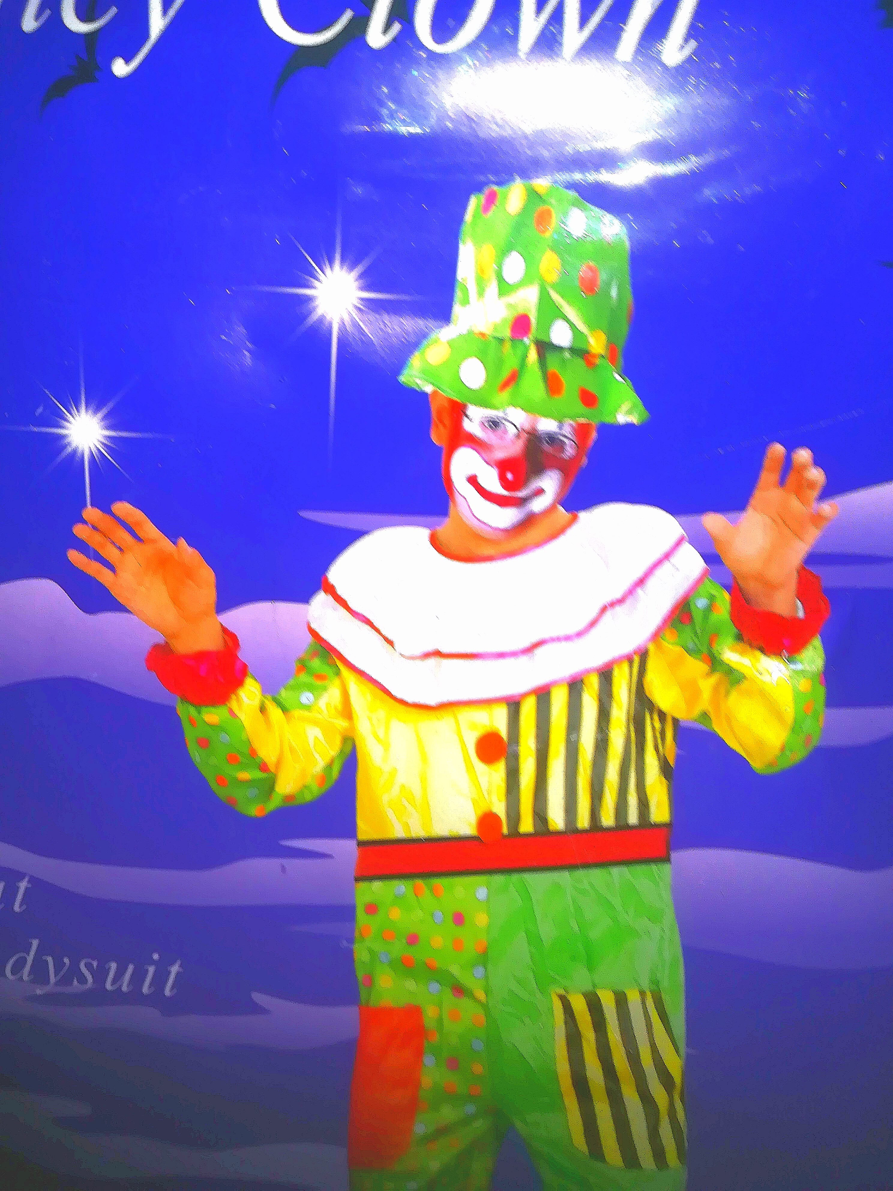 ملابس المهرج المضحك . لكل الاعمار فوق 15سنه
لا تنسَ أنك شاهدت هذا الإعلان في عنكبوت
لباس مهرج...