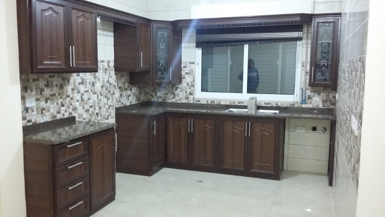 Basement apartment for rent in Amman
لا تنسَ أنك شاهدت هذا الإعلان في عنكبوت
3 غرف نوم و3 حما...