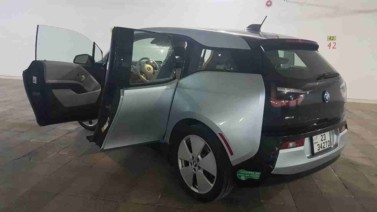 BMW i3 REX 2015
لا تنسَ أنك شاهدت هذا الإعلان في عنكبوت
من وكالة BMW
تقطع مسافه 170 كيلو بشحنه...