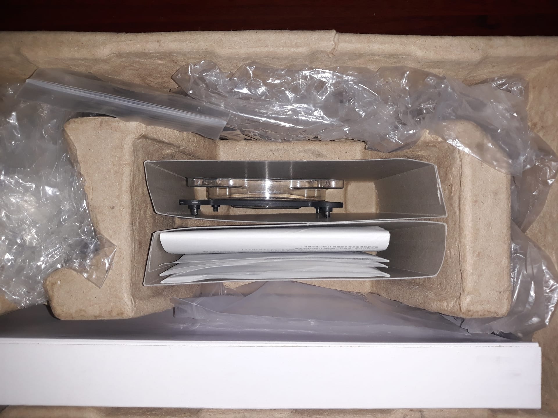 NZXT KRAKEN X62
لا تنسَ أنك شاهدت هذا الإعلان في عنكبوت
مبرد بكامل اغراضه بحالة لجديد بكرتونت...