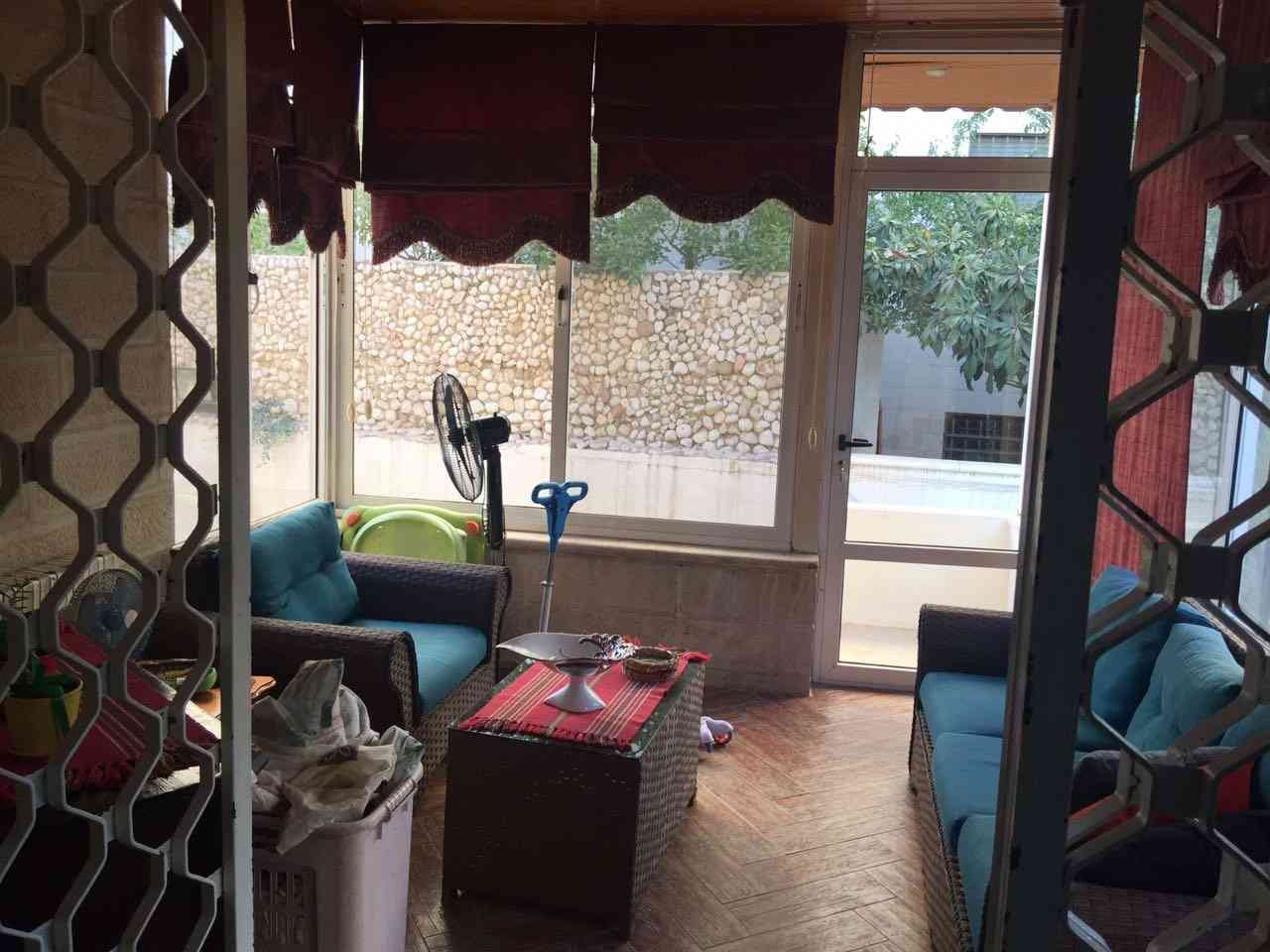 خلدا قرب العوجانيه المعارف فيلا مميزه 500م ارقى المناطق امتداد الستي مول
لا تنسَ أنك شاهدت هذا الإعلان في عنكبوت...