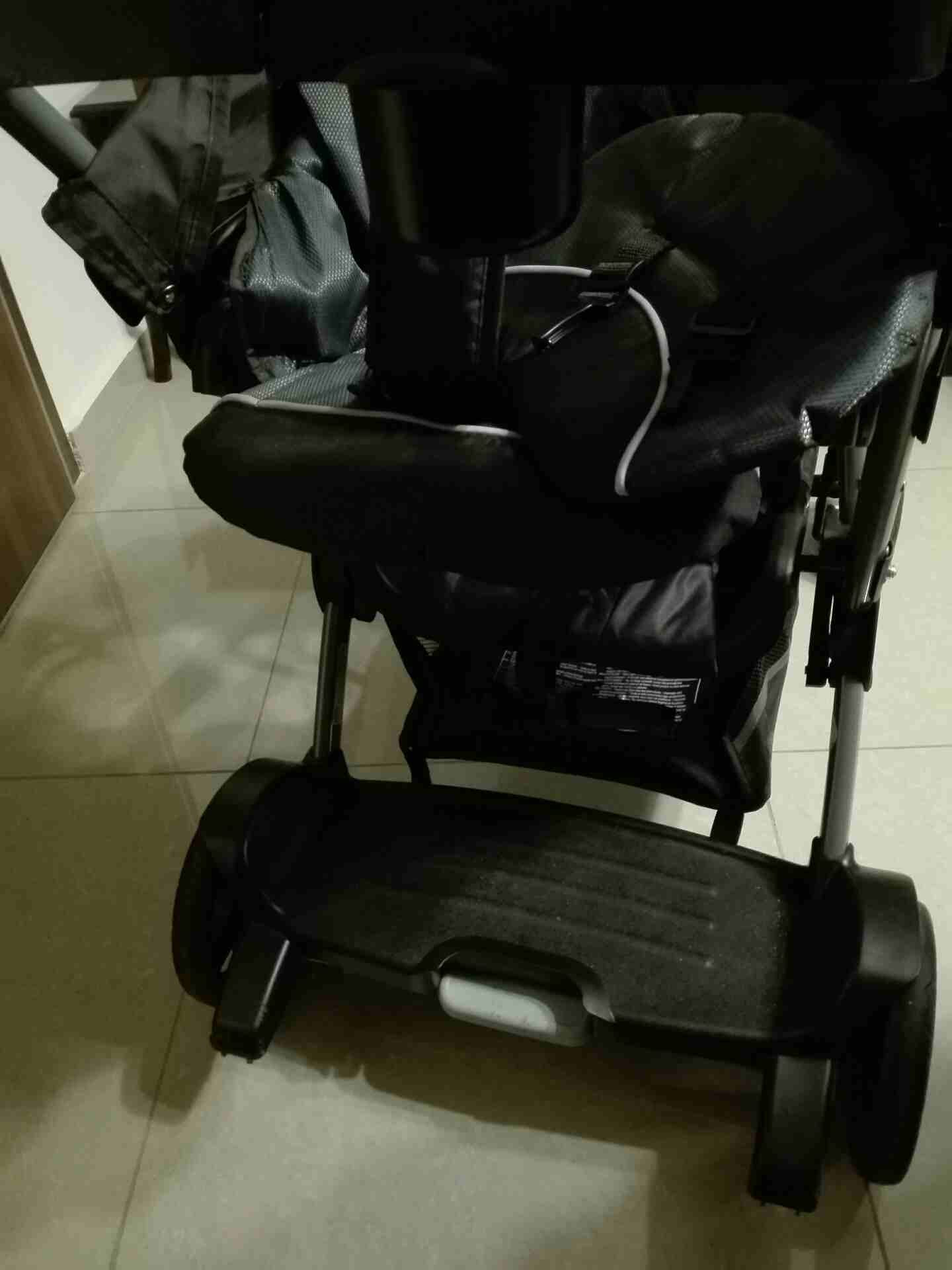 عرباية تؤام - او لطفلين - نوع جراكو Graco
لا تنسَ أنك شاهدت هذا الإعلان في عنكبوت
عرباية تؤام، و...