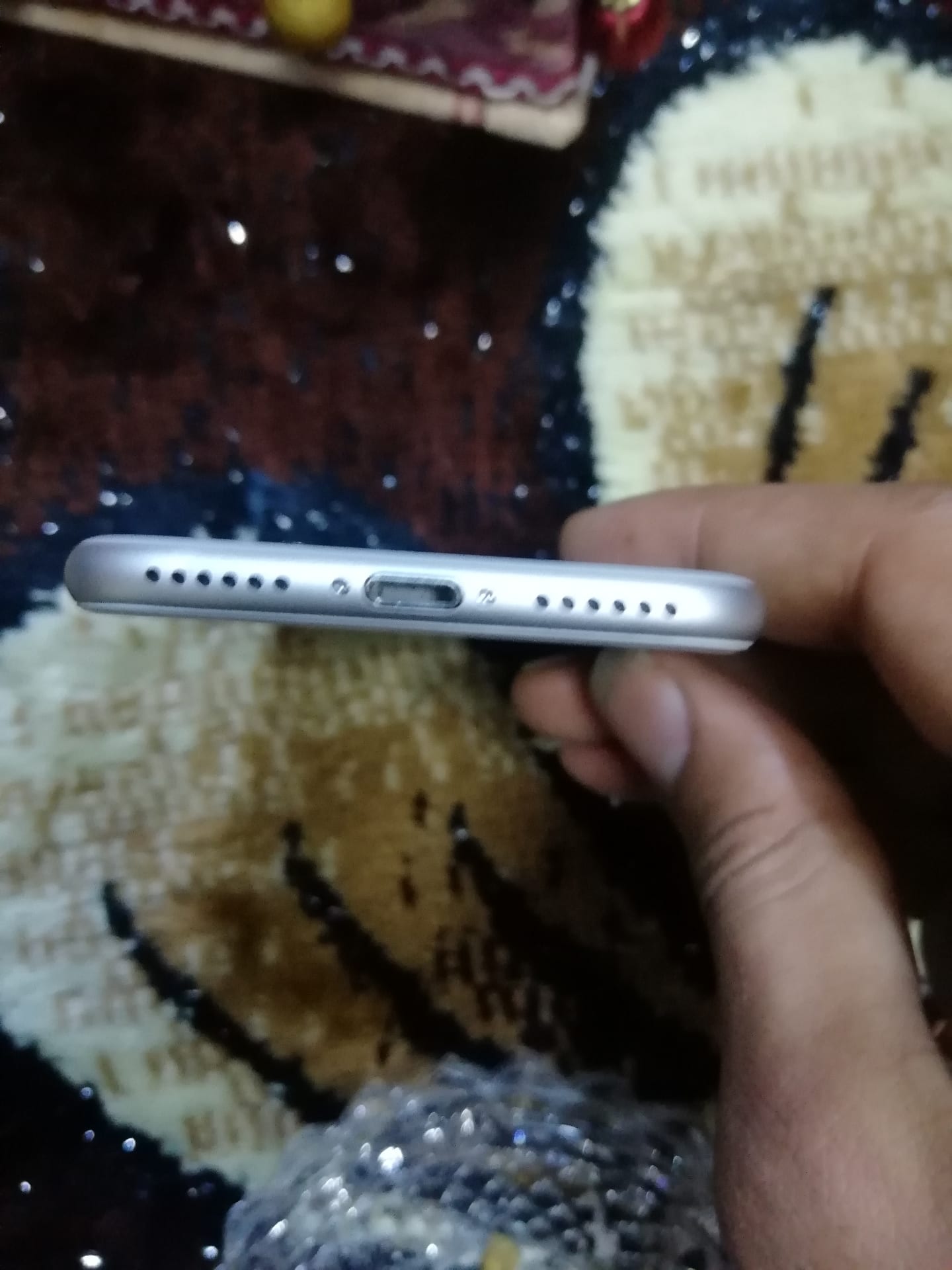 أيفون7 عادي 128جيجا
لا تنسَ أنك شاهدت هذا الإعلان في عنكبوت
جهاز ولا نقرا ولا خدش معو شاحن وب...