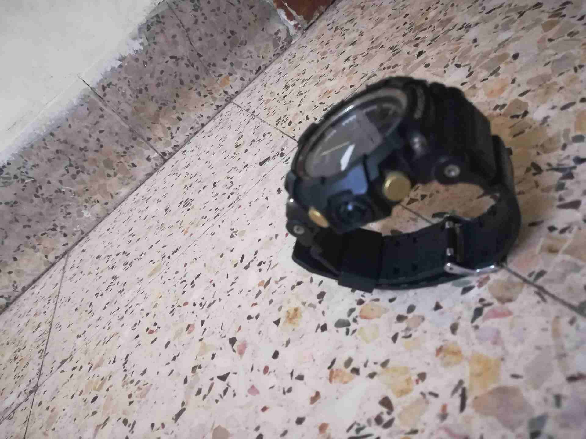 مستعمل بحال الجديد
لا تنسَ أنك شاهدت هذا الإعلان في عنكبوت
تقليد الاصلي...