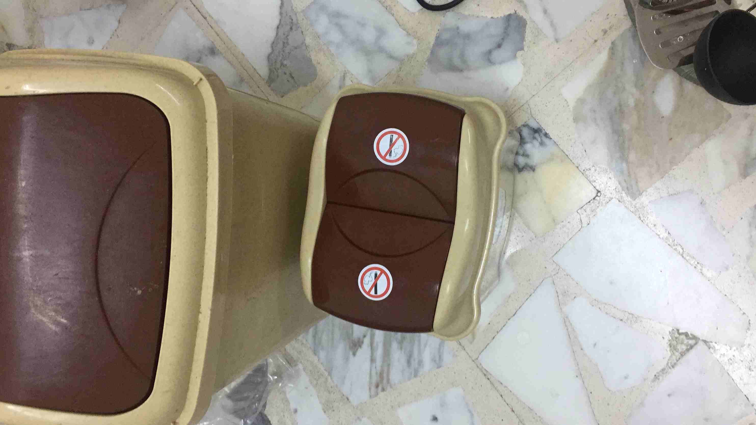 ادوات منزليه
لا تنسَ أنك شاهدت هذا الإعلان في عنكبوت
ادوات مطبخ تتكون من كاسات صحون طناجر كل مايل...