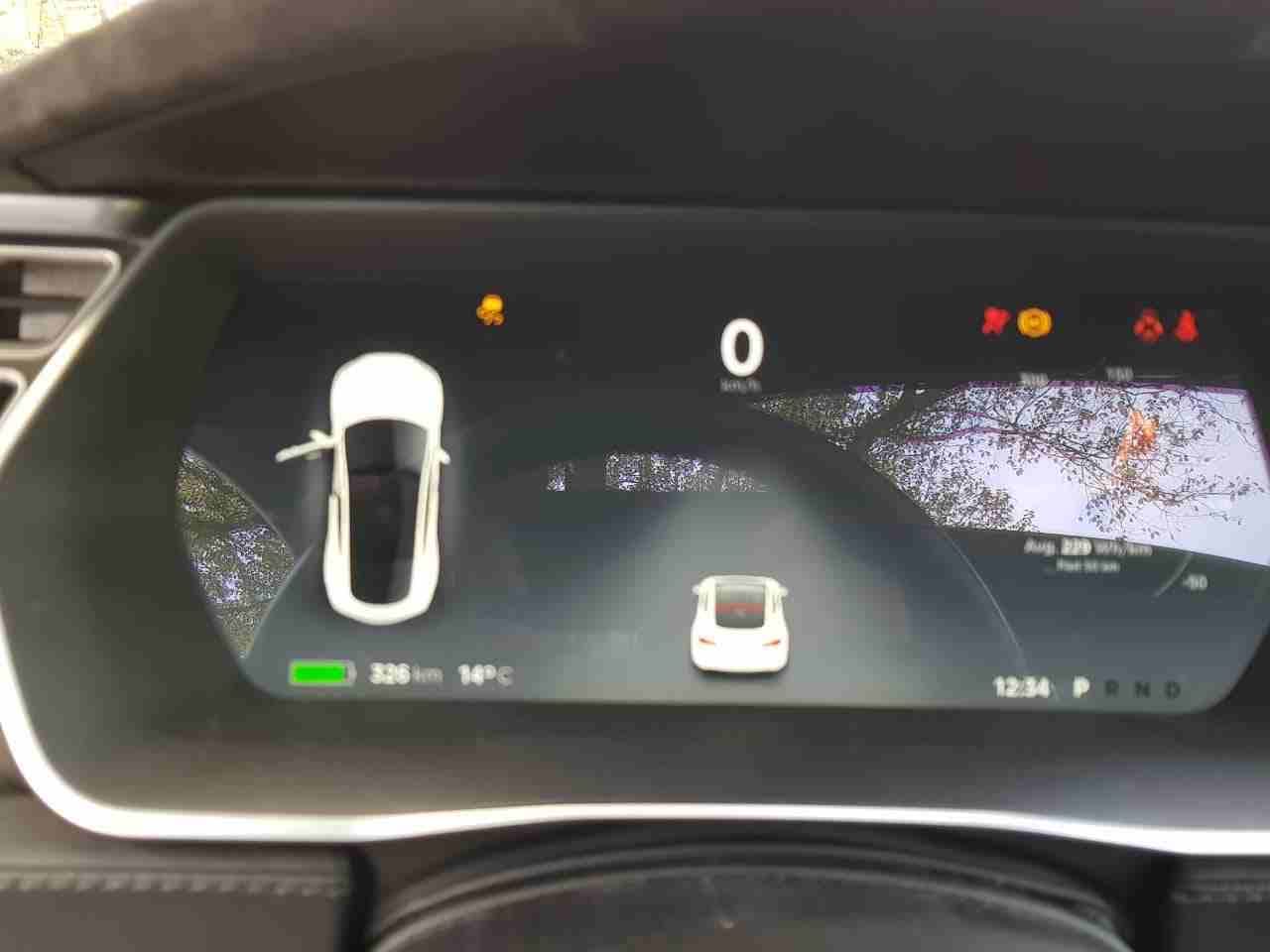 TESLA 2015 كهربا S 85 وارد اوروبي Self Drive: يقودها الكمبيوتر
لا تنسَ أنك شاهدت هذا الإعلان في عنكبوت...