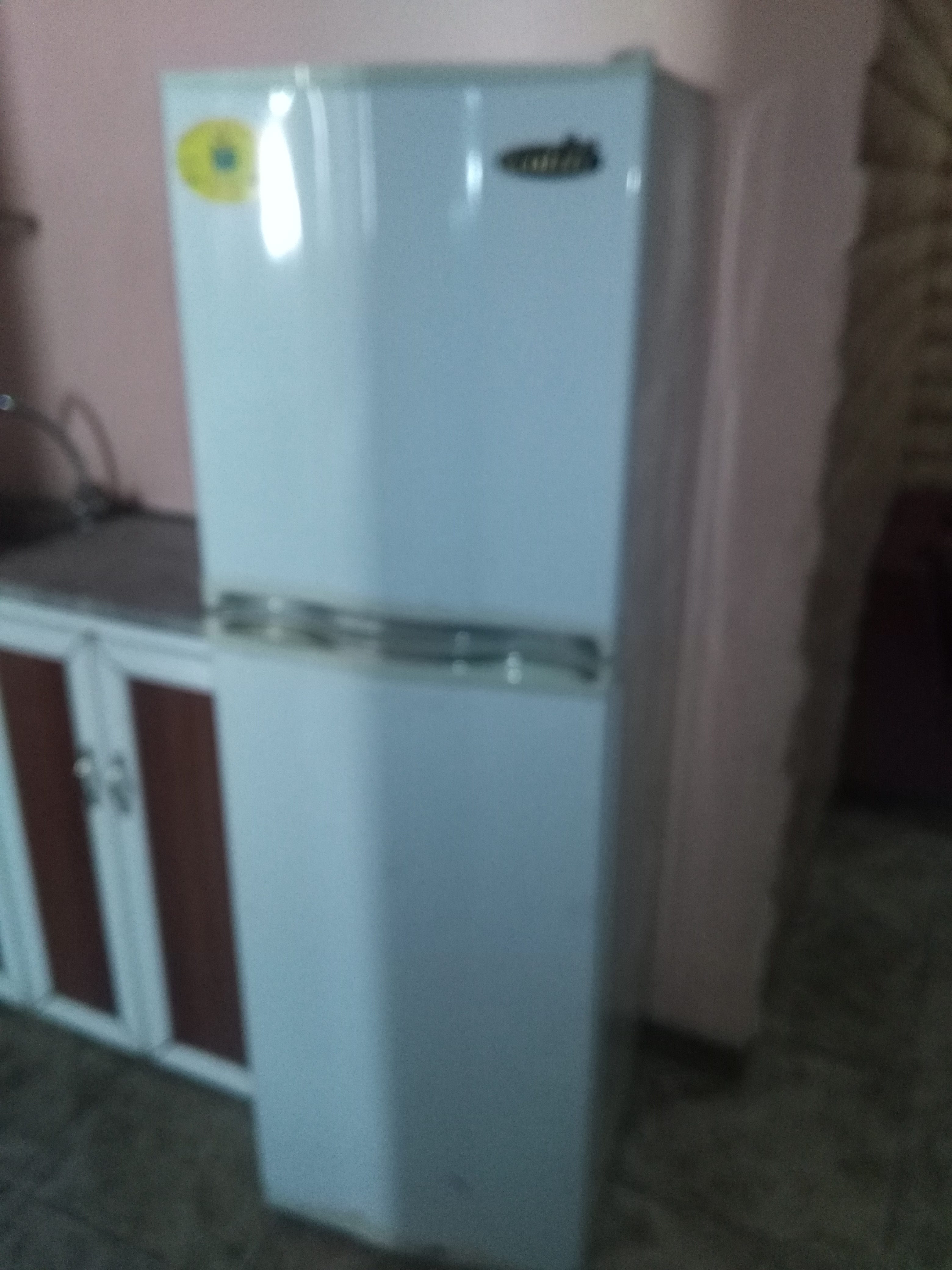 اثاث للبيع بحاله جيدا جدا
لا تنسَ أنك شاهدت هذا الإعلان في عنكبوت
اثاث كامل مستعمل للبيع تخت...