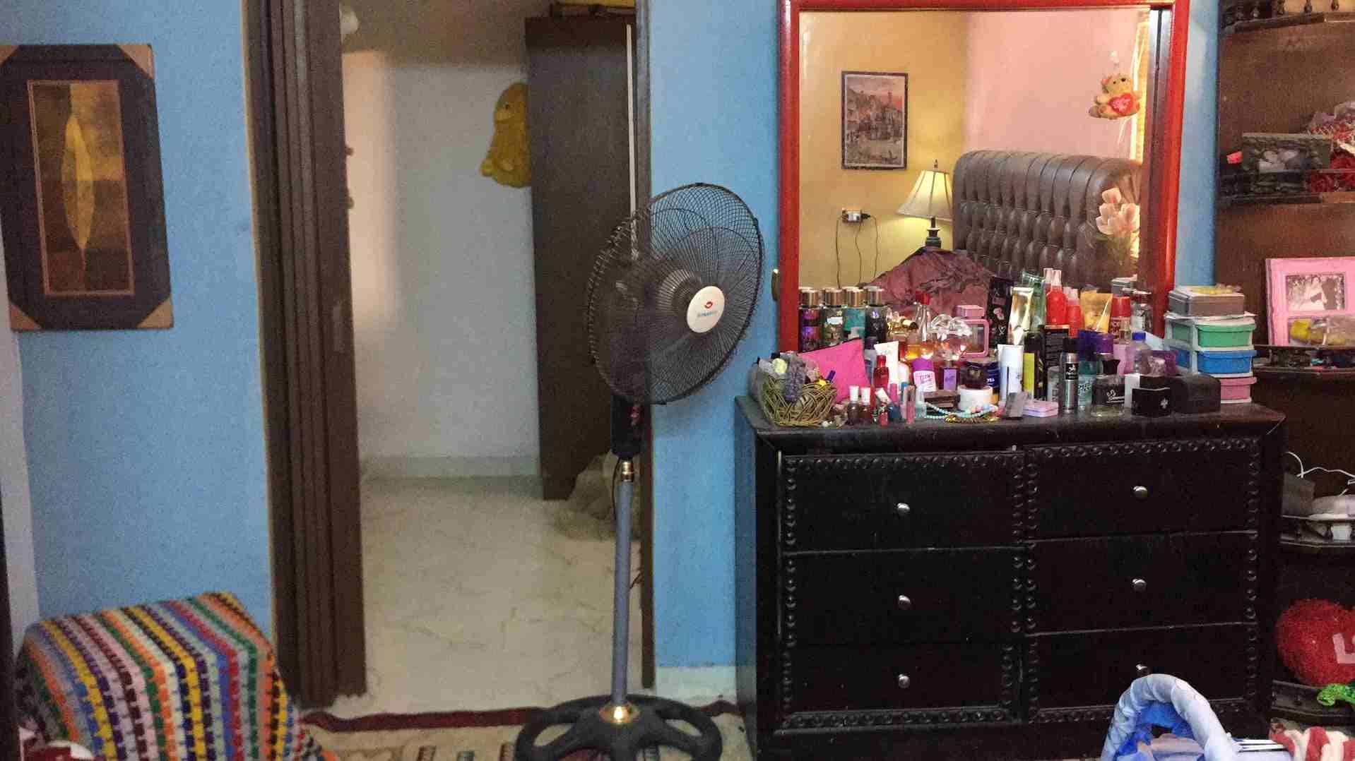 غرفة نوم للبيع
لا تنسَ أنك شاهدت هذا الإعلان في عنكبوت
غرفة نوم للبيع خشب لاتيه للبيع
تخت وتواليت...