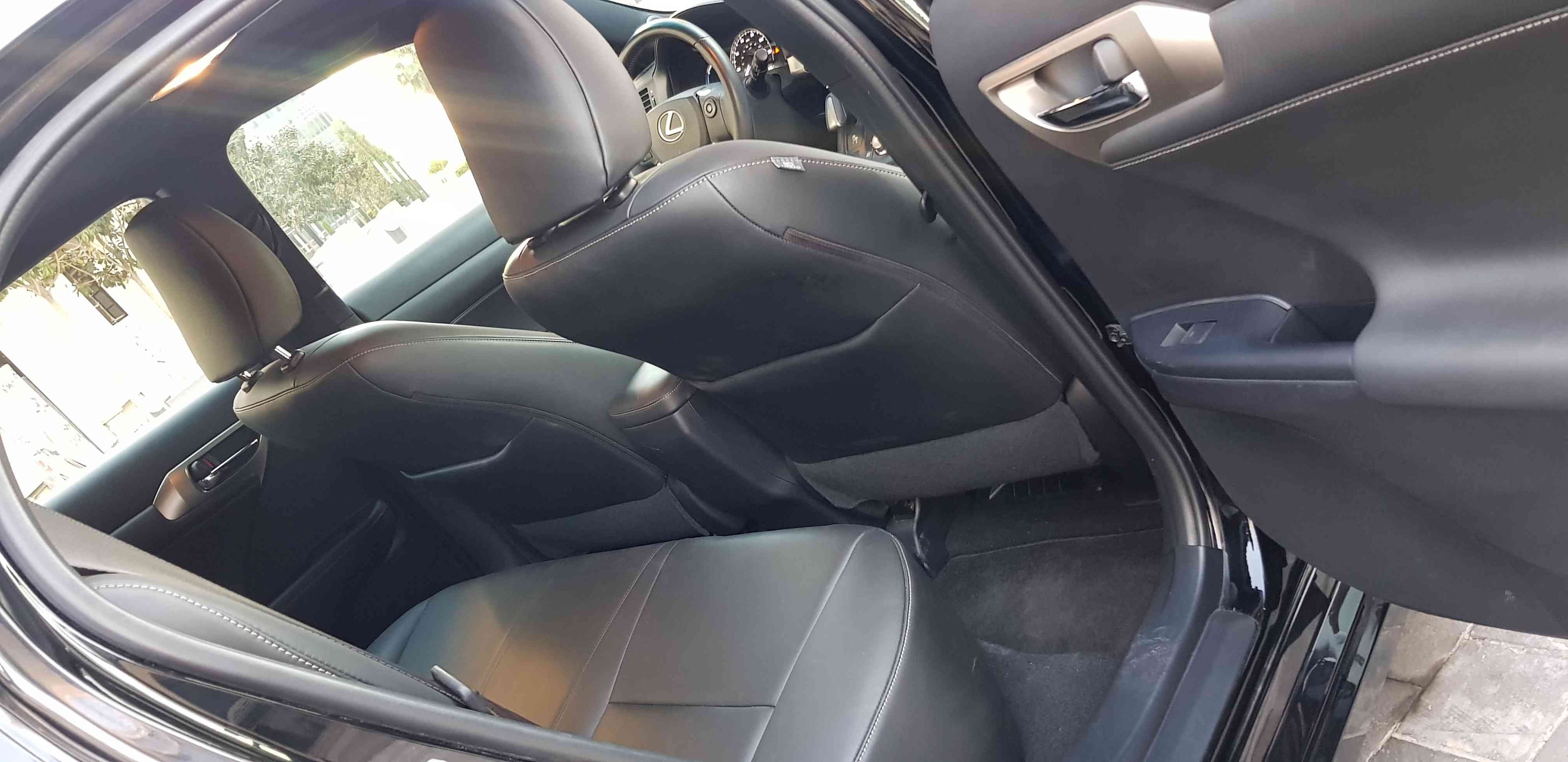 لكزس CT F SPORT 2015
لا تنسَ أنك شاهدت هذا الإعلان في عنكبوت
CT F SPORT PLATINUM PACKAGE
جمر...