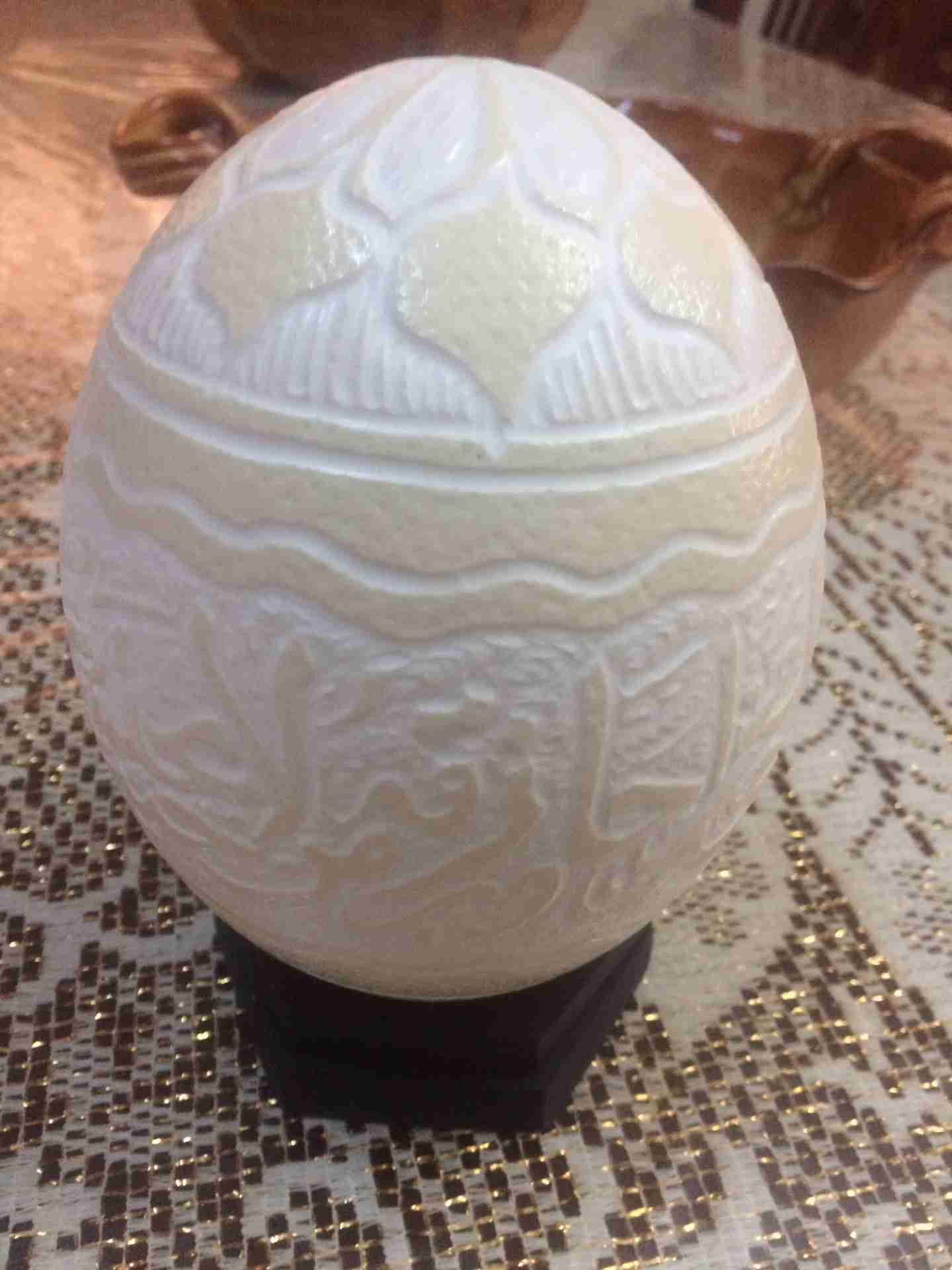 بيض نعام للبيع
لا تنسَ أنك شاهدت هذا الإعلان في عنكبوت
بيض نعام مكبوس ومزخرف بلايات القرانية...