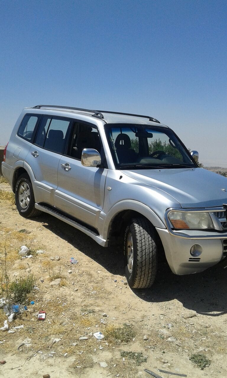 باجيرو 2003
لا تنسَ أنك شاهدت هذا الإعلان في عنكبوت
فل ماعدا الجلد والفتحة
متور 3000 سيسي
فح...